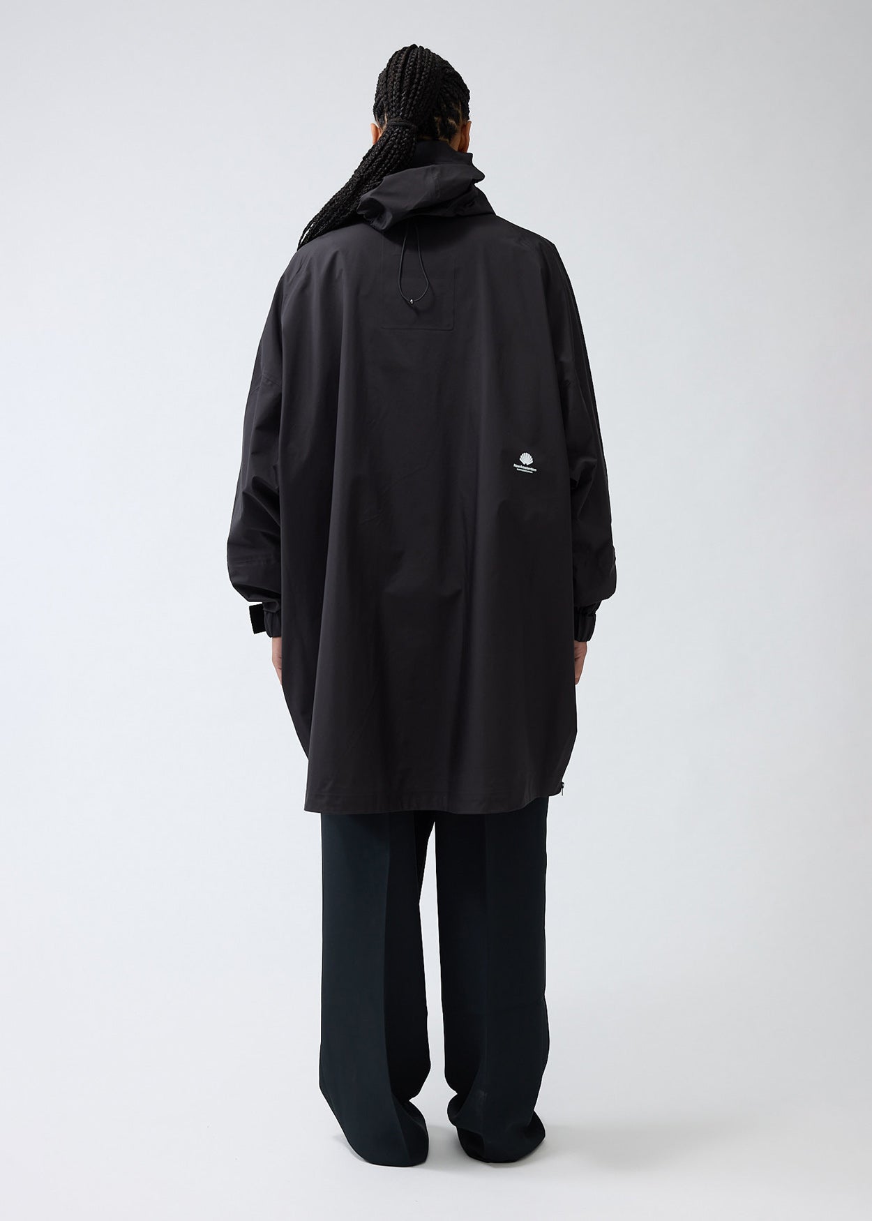 TECHNICAL RAIN JACKET BLACK