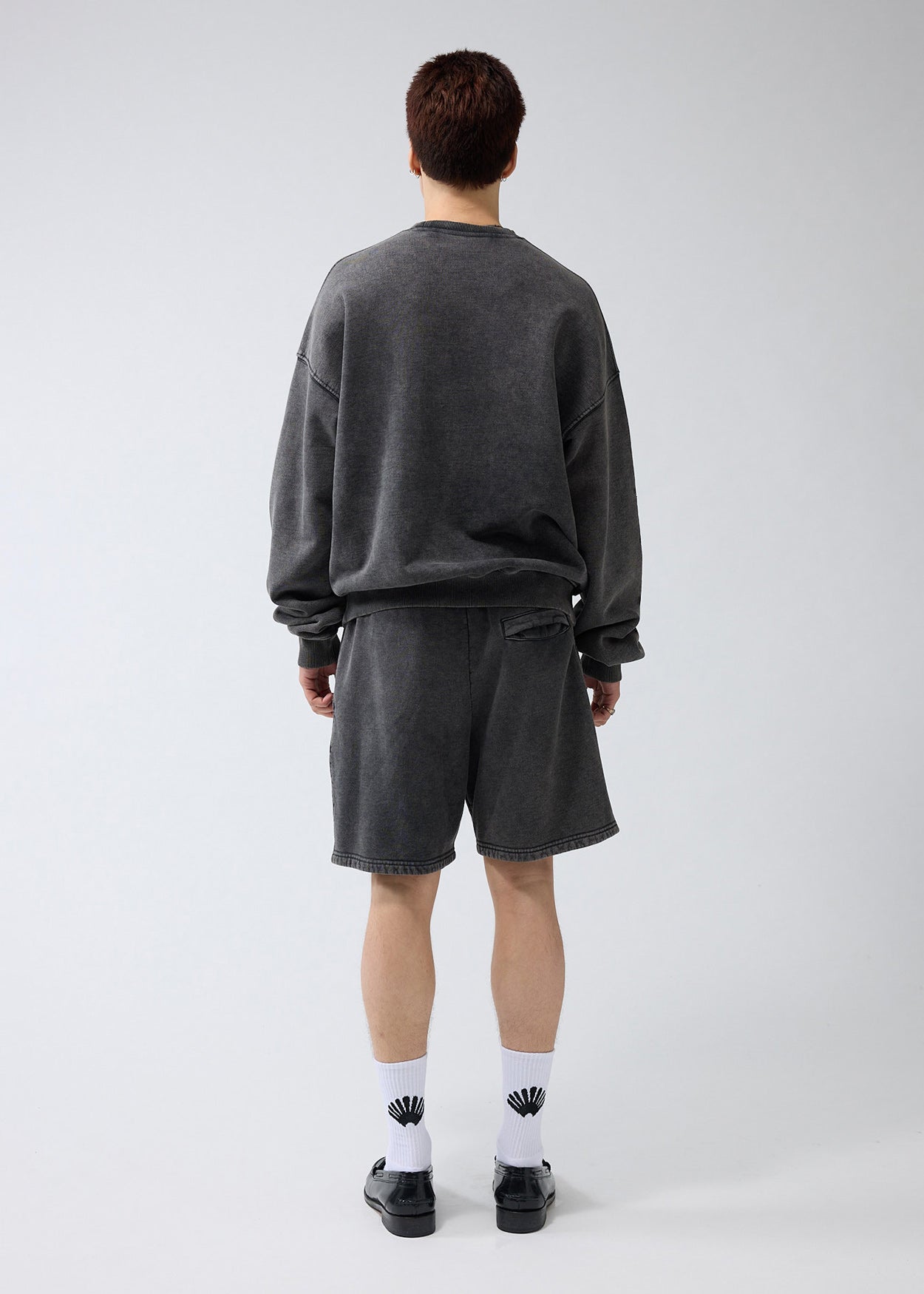 LOGO CREWNECK WASHED BLACK