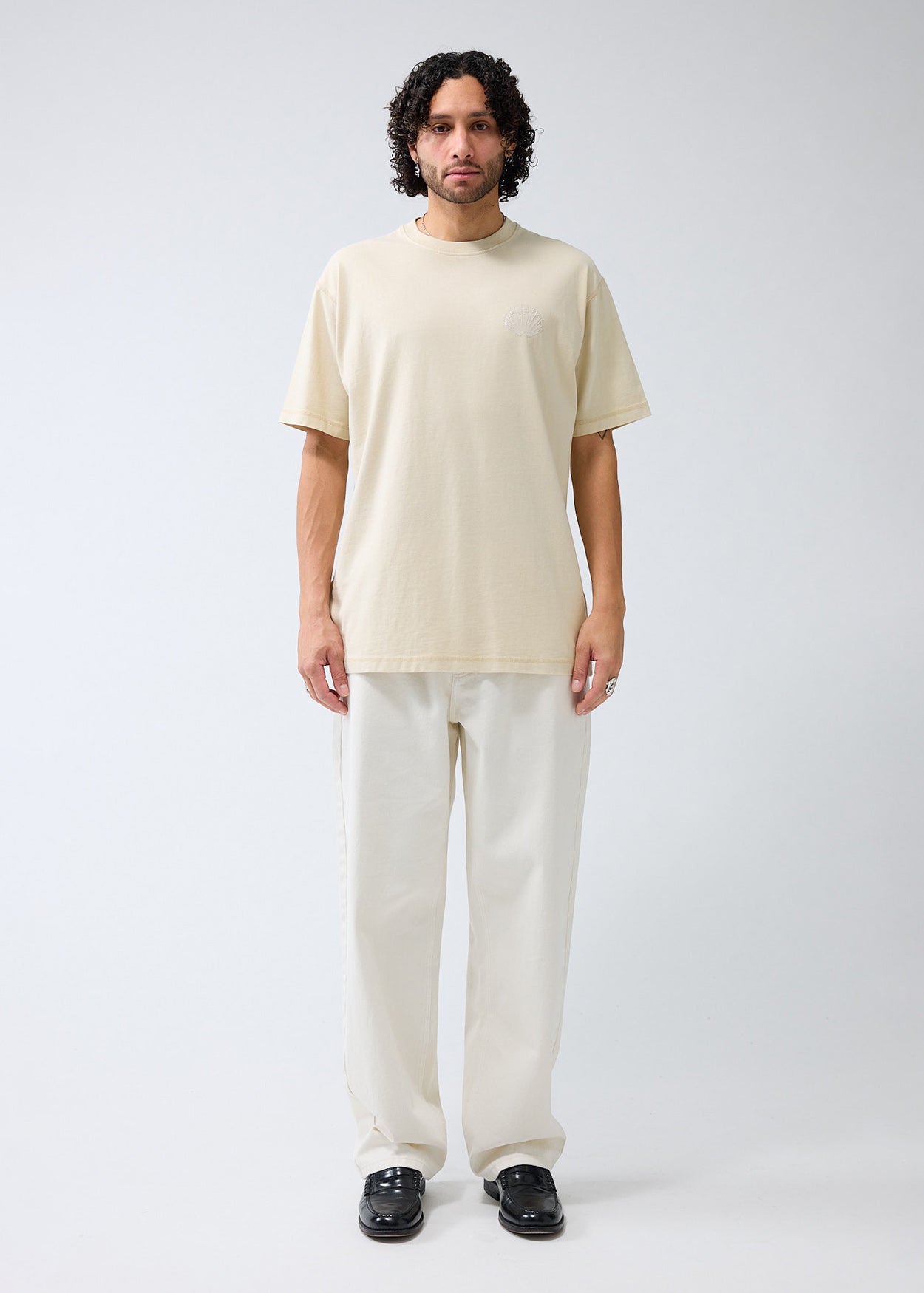 LOGO TEE WASHED EMBRO SENECA ROCK