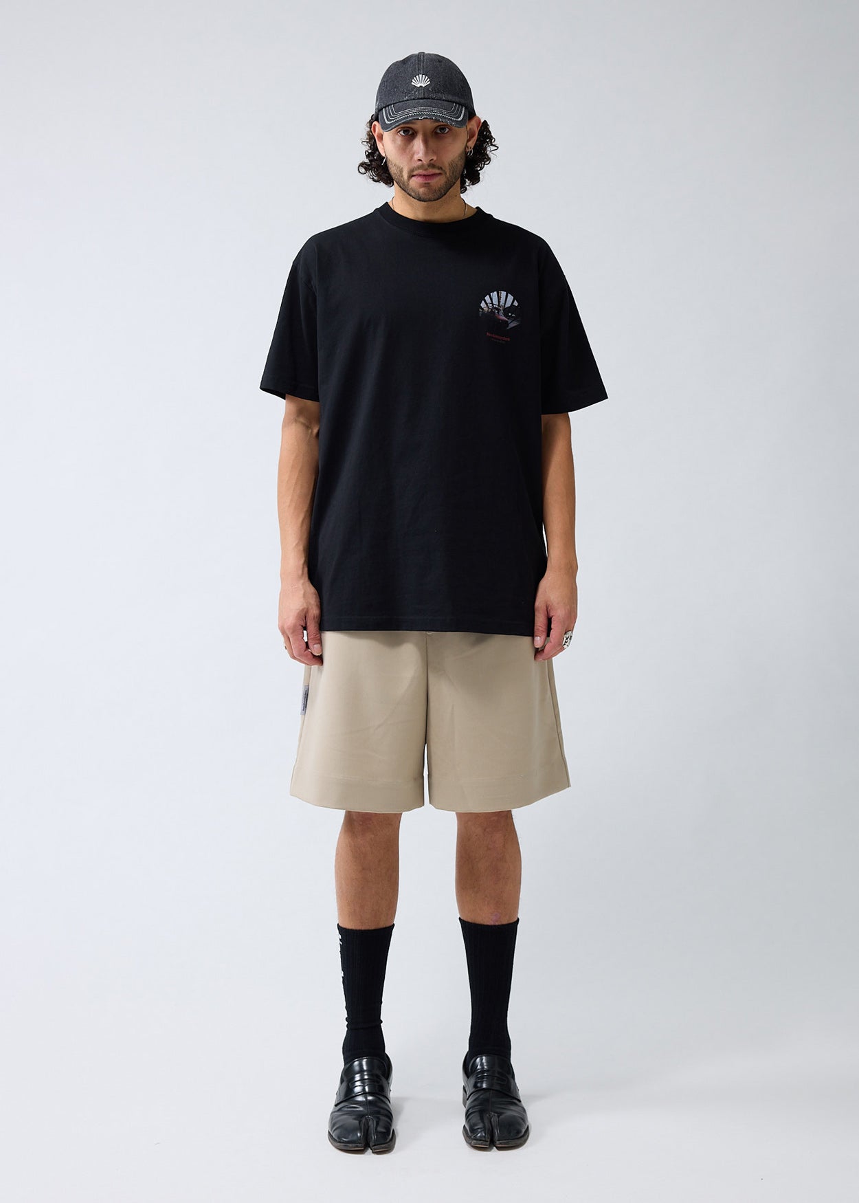 ROAD TRIP TEE BLACK