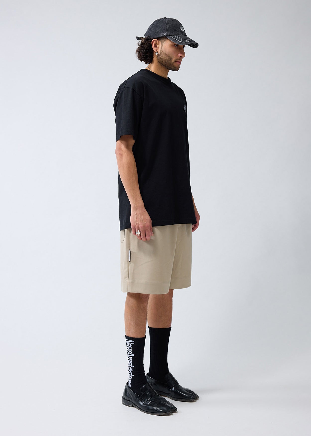 ROAD TRIP TEE BLACK