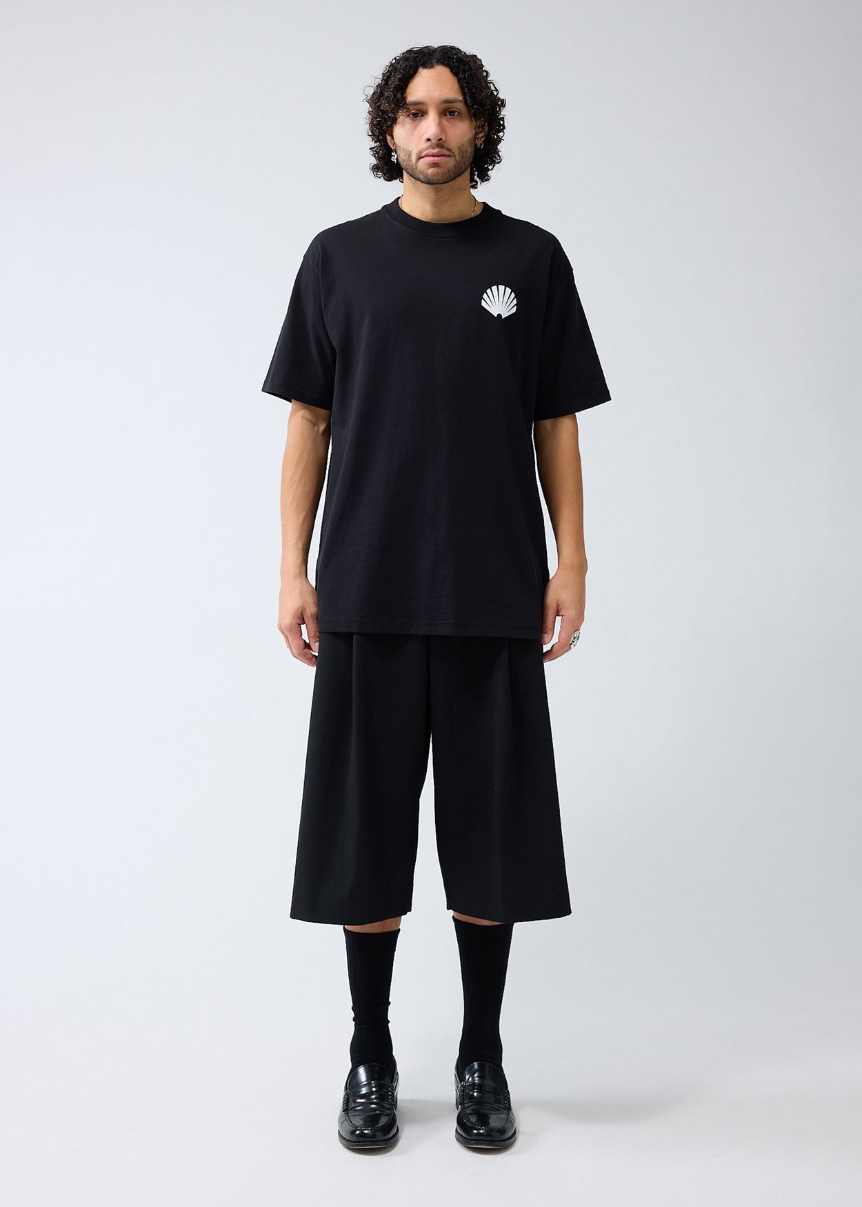 LOGO TEE BLACK/WHITE