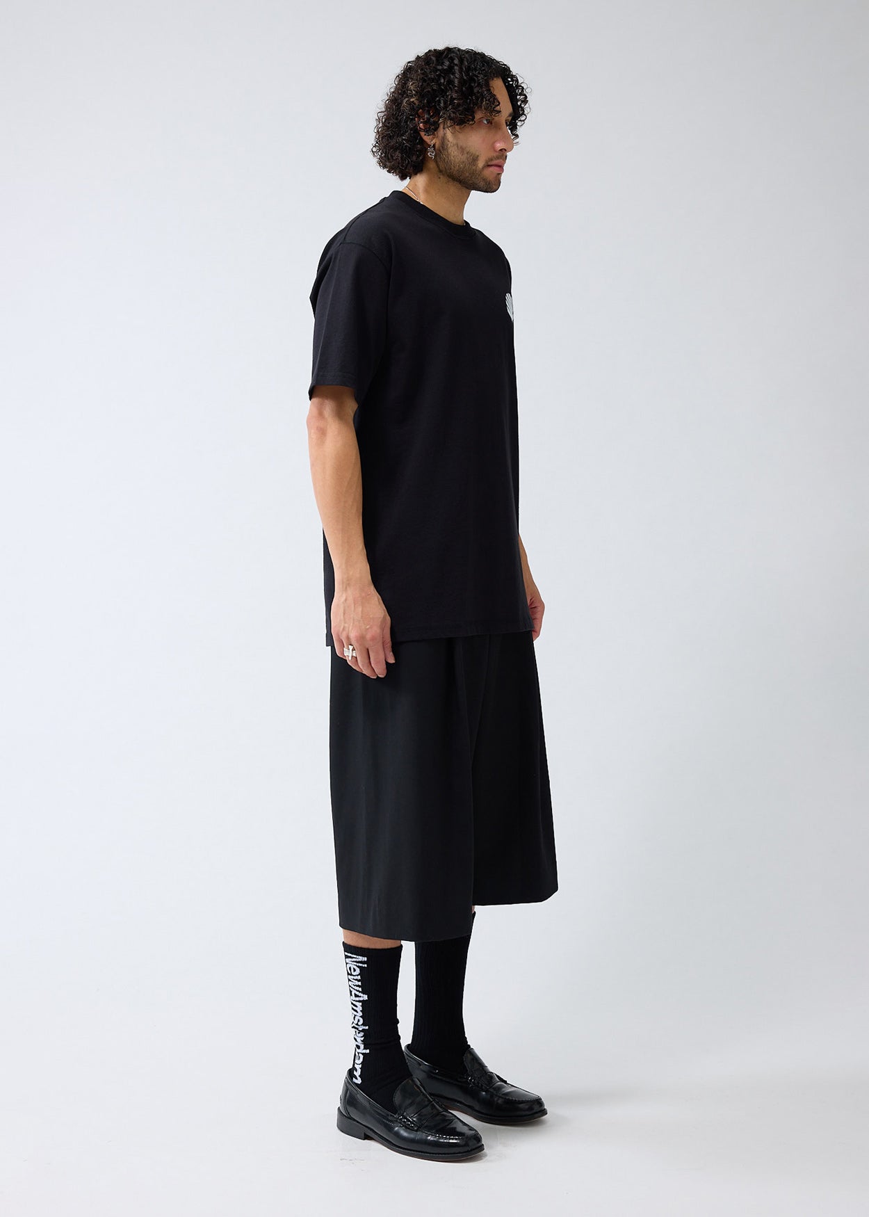 LOGO TEE BLACK/WHITE