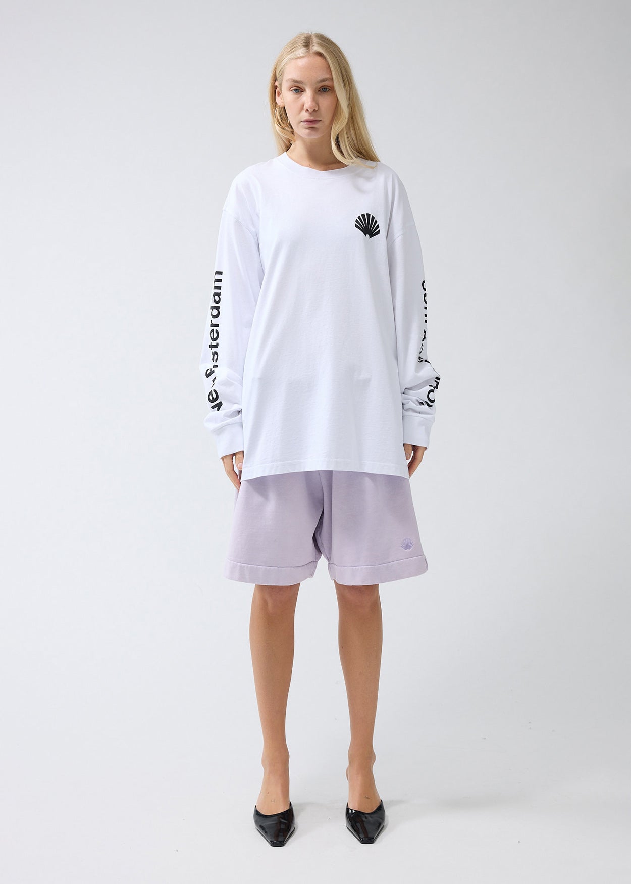 LOGO LONGSLEEVE WHITE/BLACK