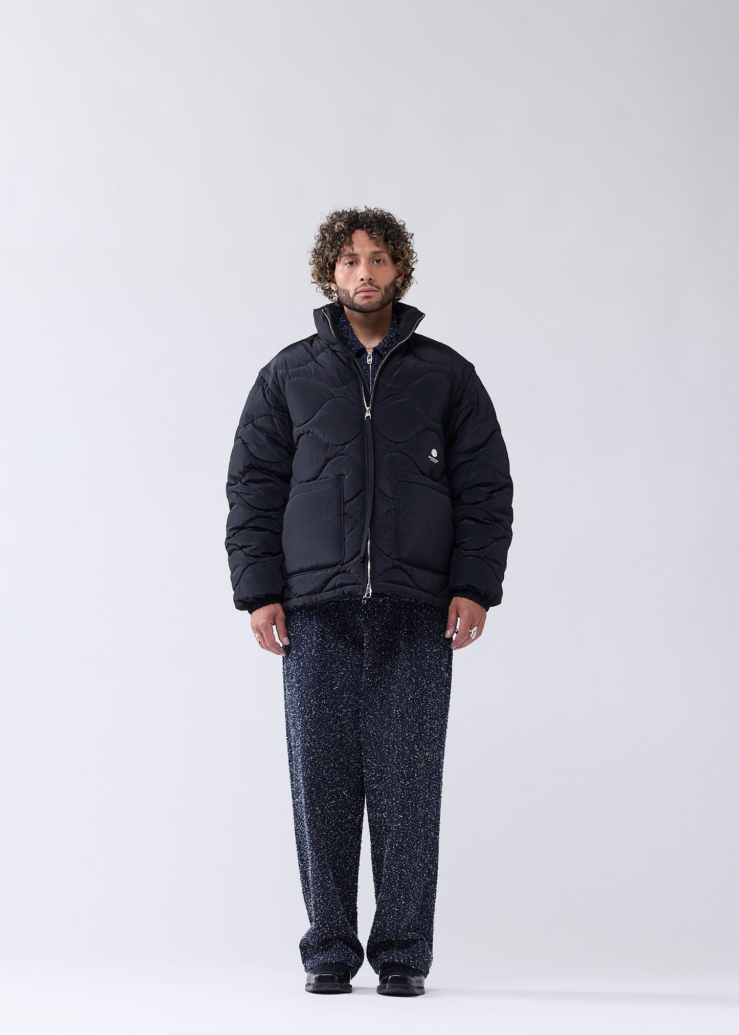 DETACHABLE JACKET BLACK