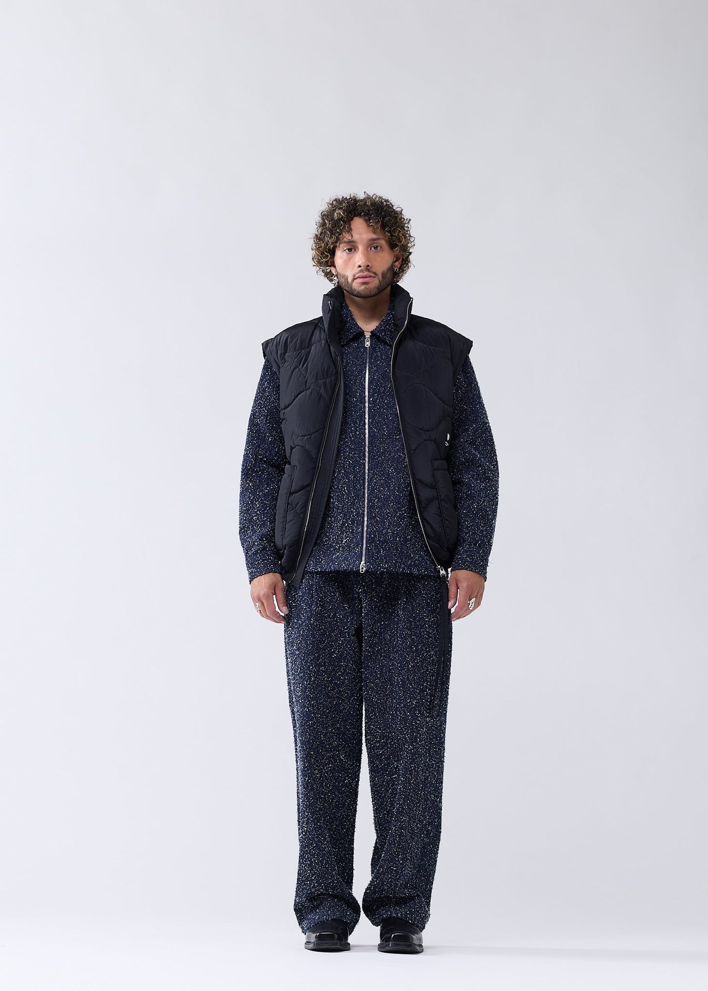 DETACHABLE JACKET BLACK