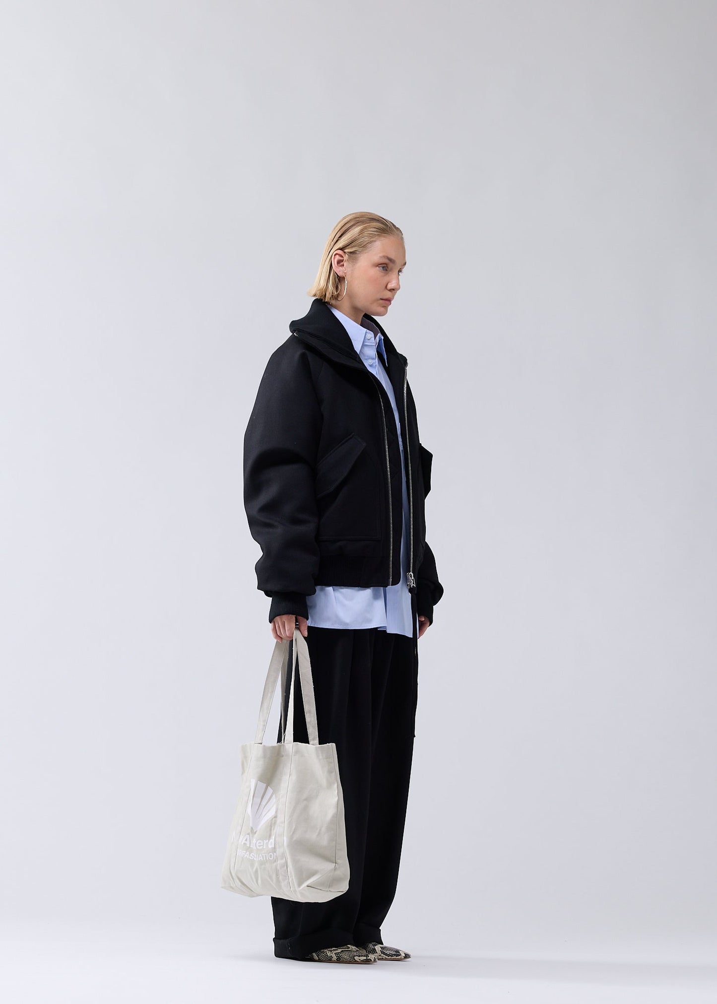 WOOL BOMBER JACKET BLACK