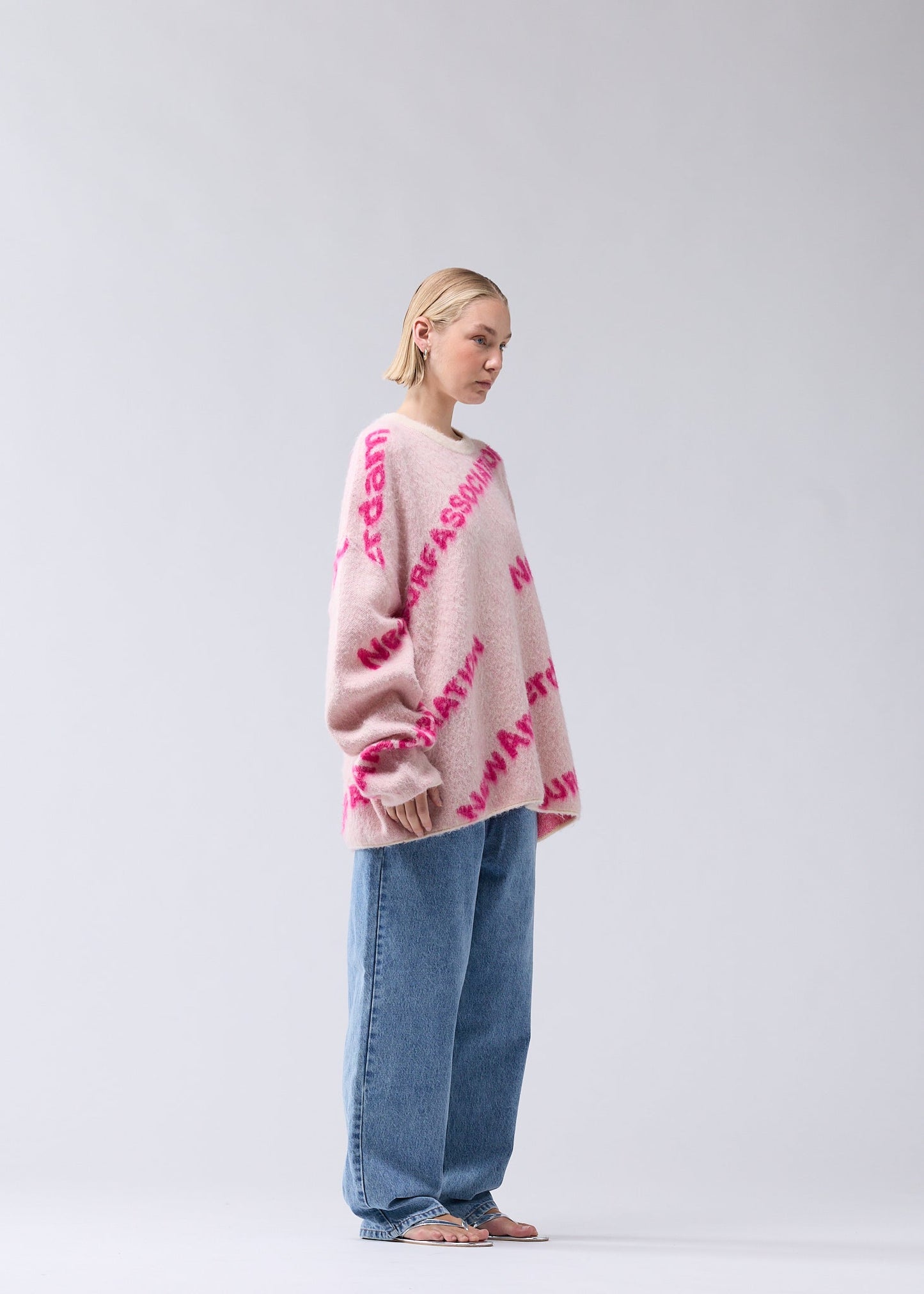 JACQUARD KNIT ECRU/MAGENTA