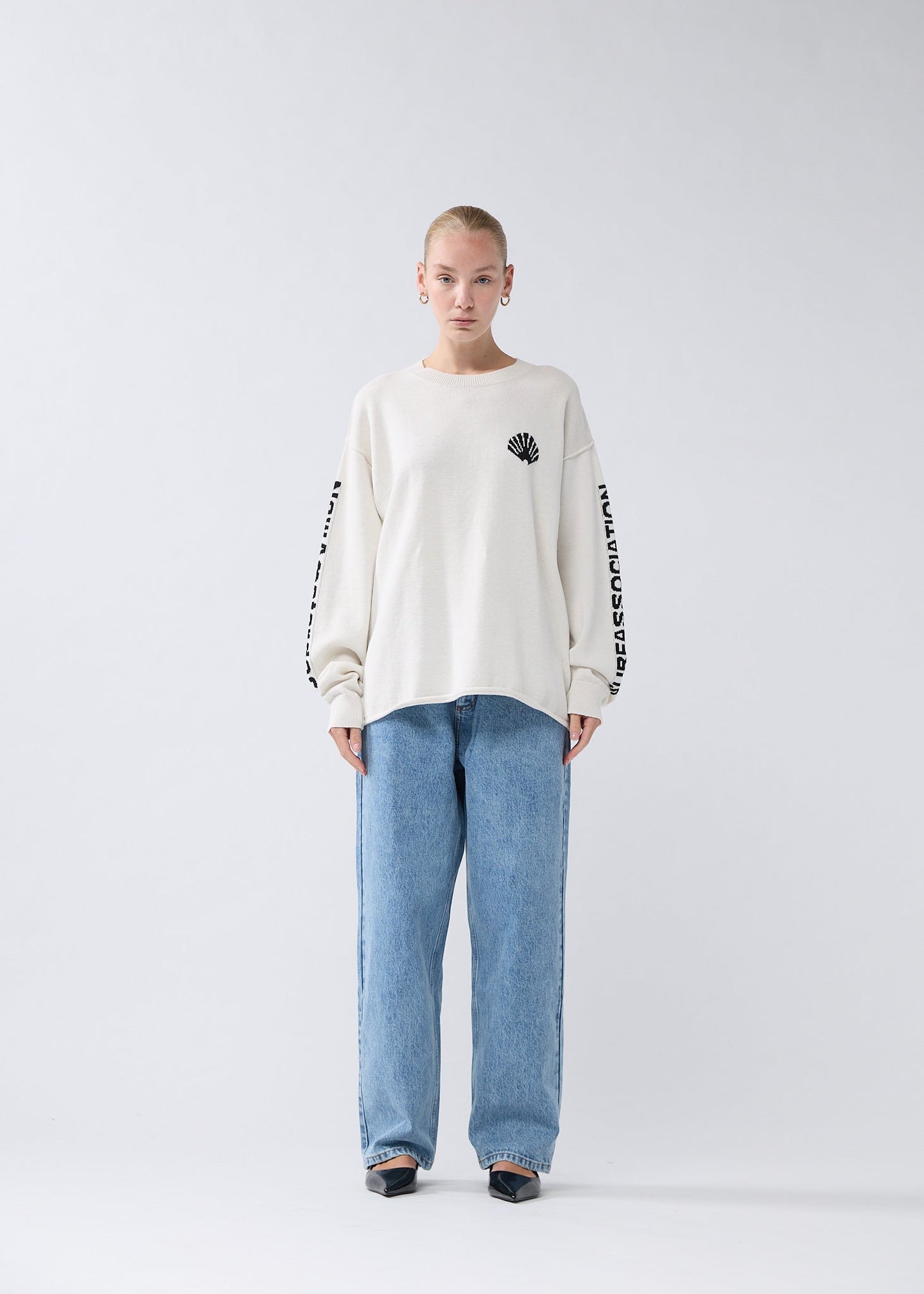 KNITTED LOGO LONGSLEEVE ECRU/BLACK