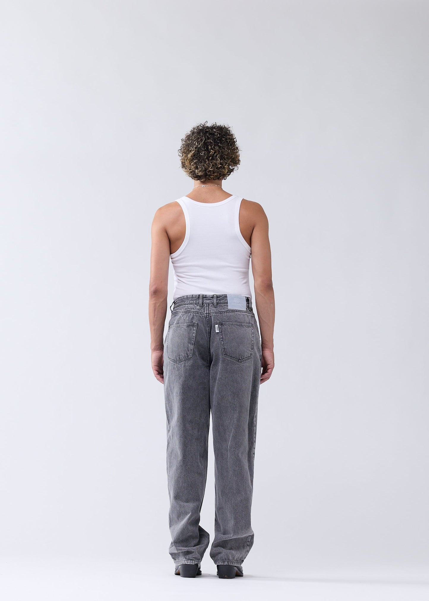 252 DENIM WASHED BLACK