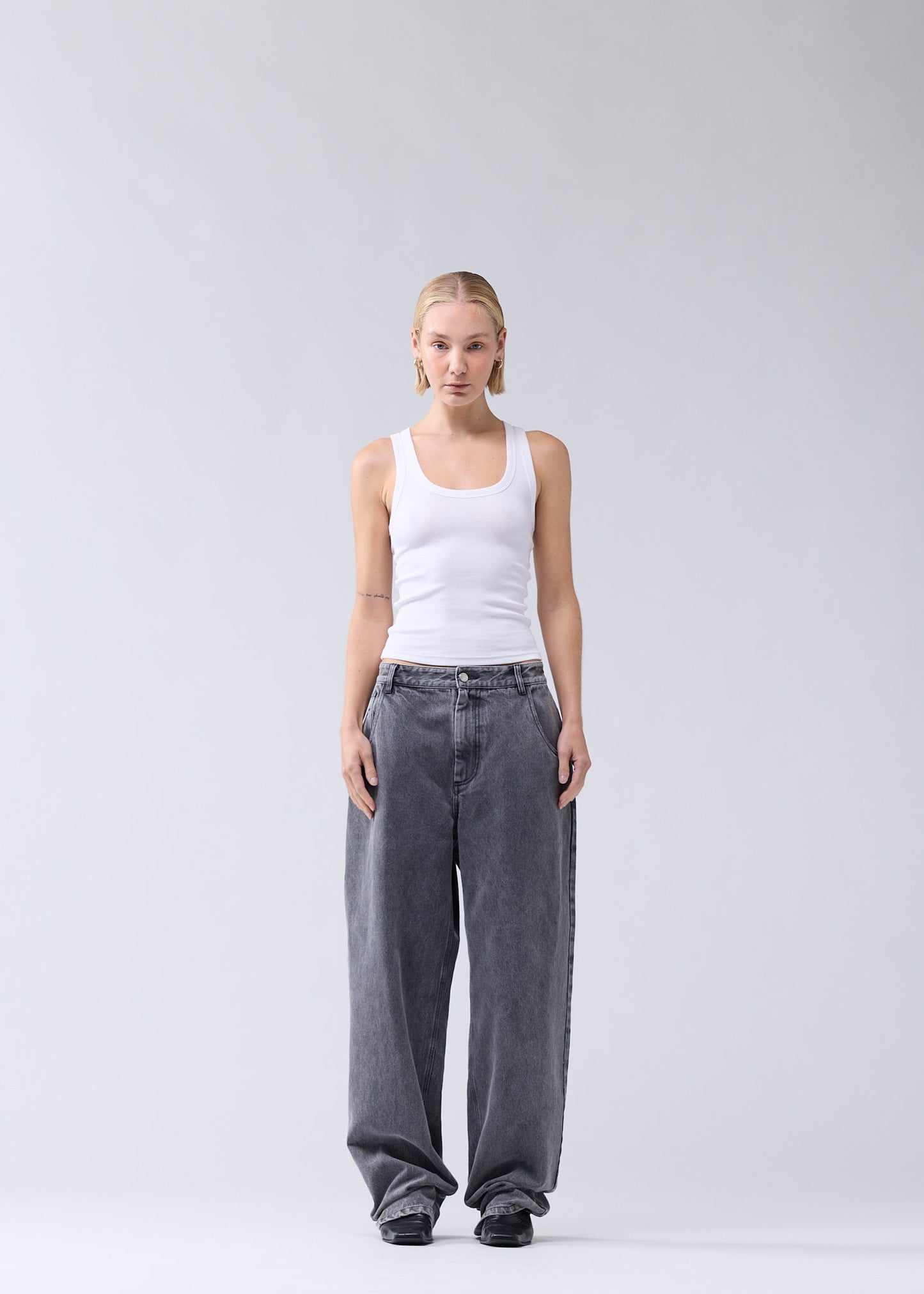 252 DENIM WASHED BLACK
