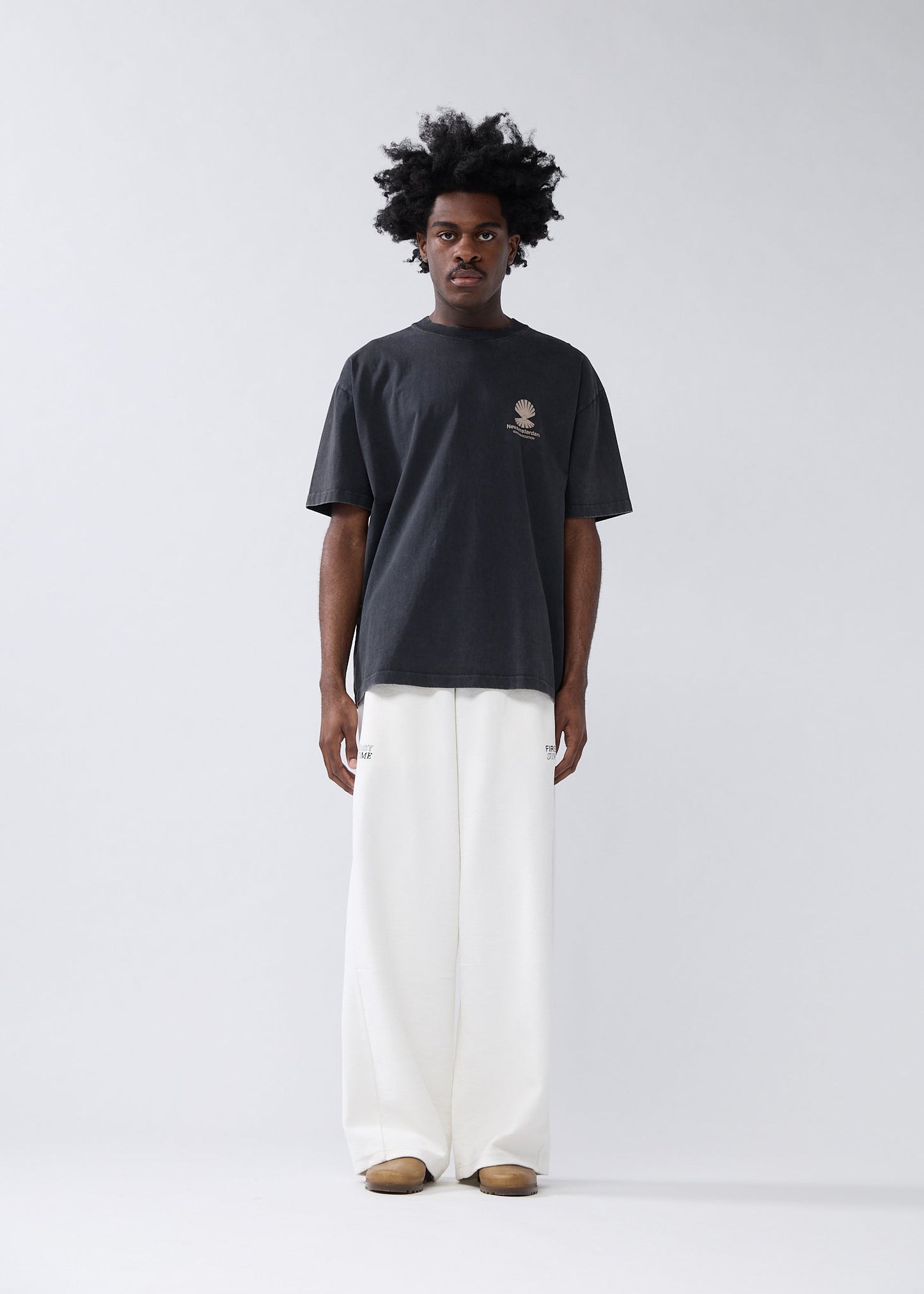 OYSTER TEE BLACK