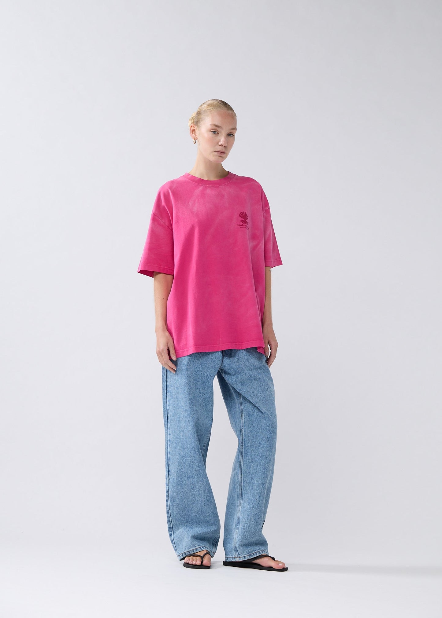 OYSTER TEE MAGENTA