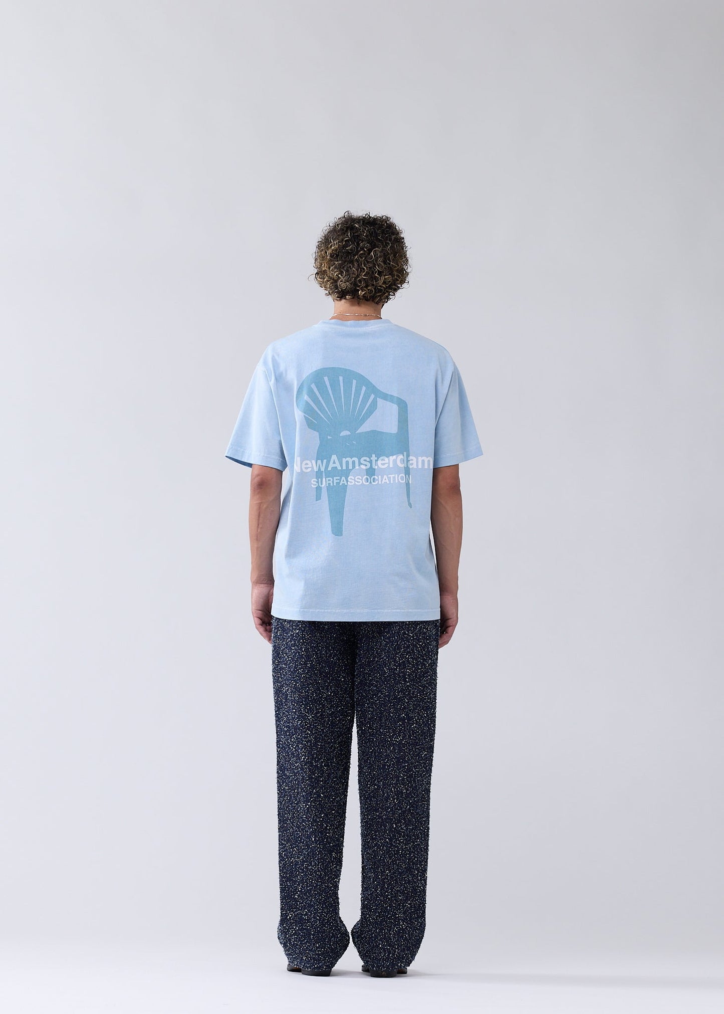 CHAIR TEE BLUE