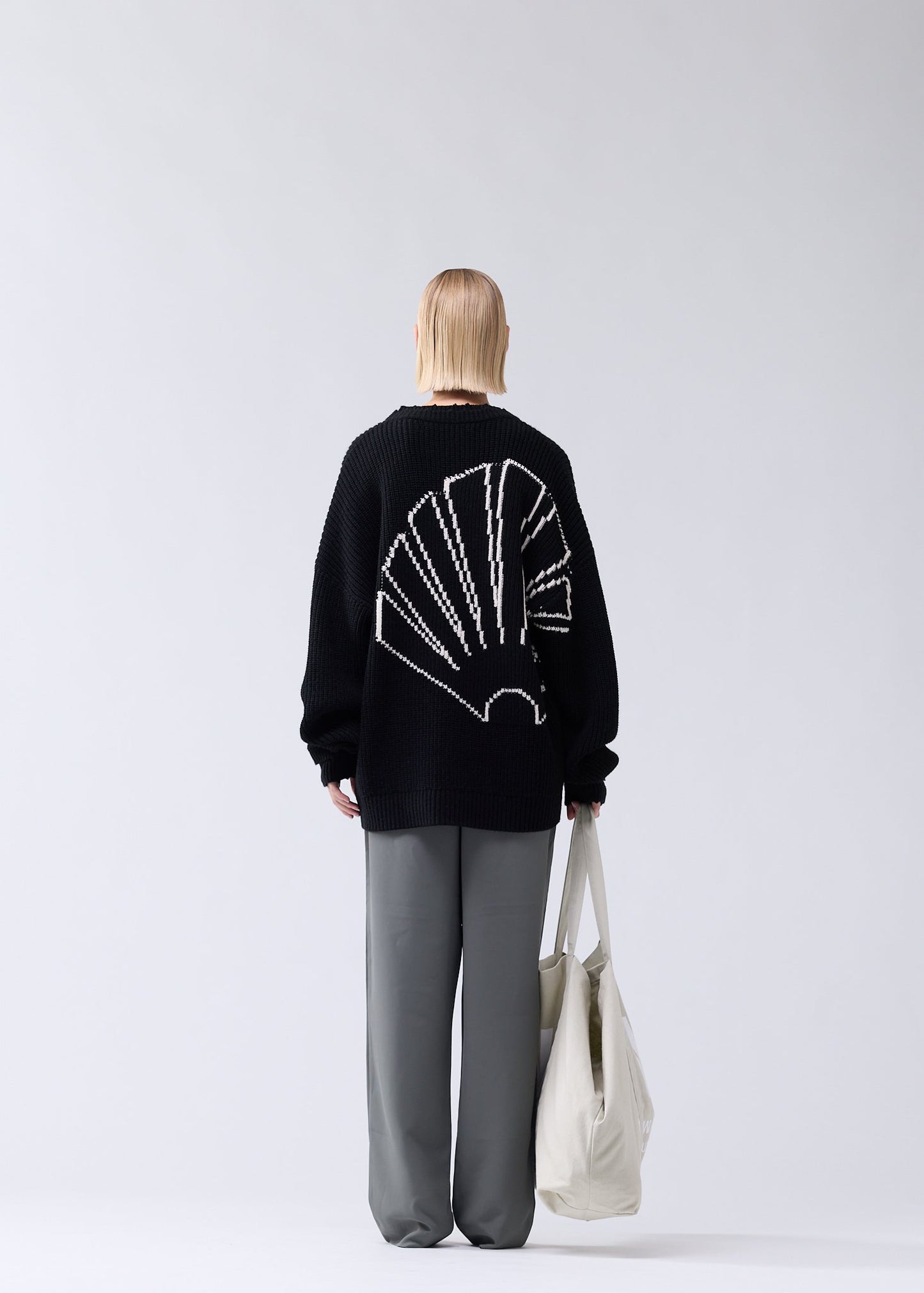 LOGO KNIT RAW EDGE BLACK/WHITE