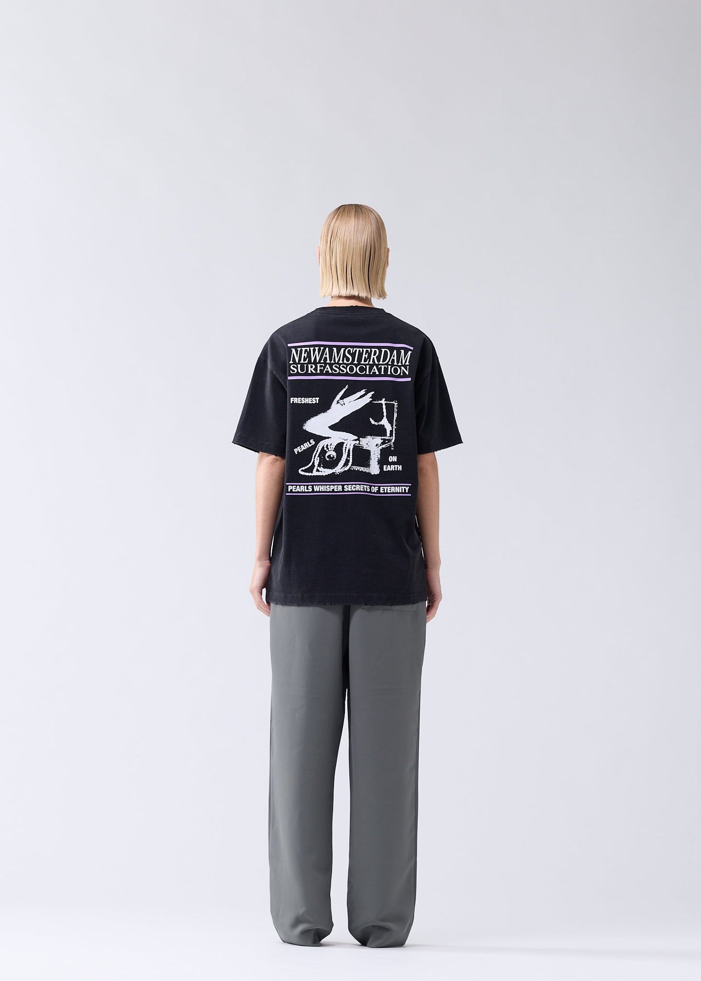 JEWELLERY TEE - BLACK