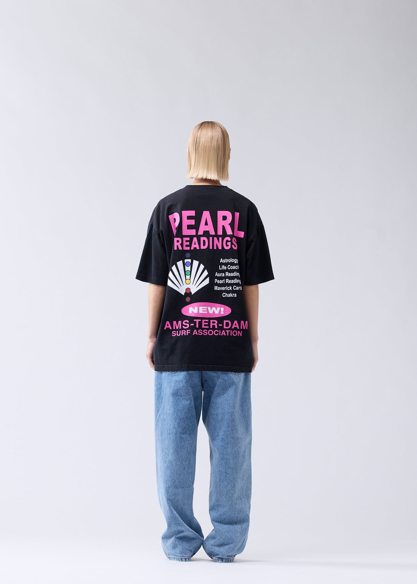 PEARL READINGS TEE BLACK