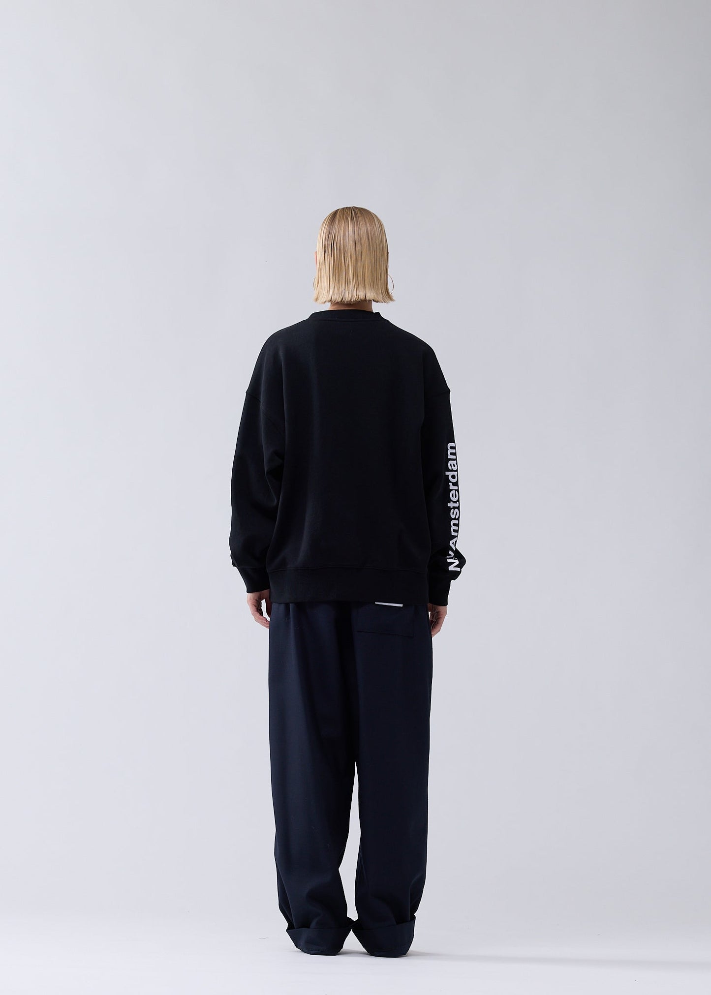 LOGO CREWNECK BLACK/WHITE