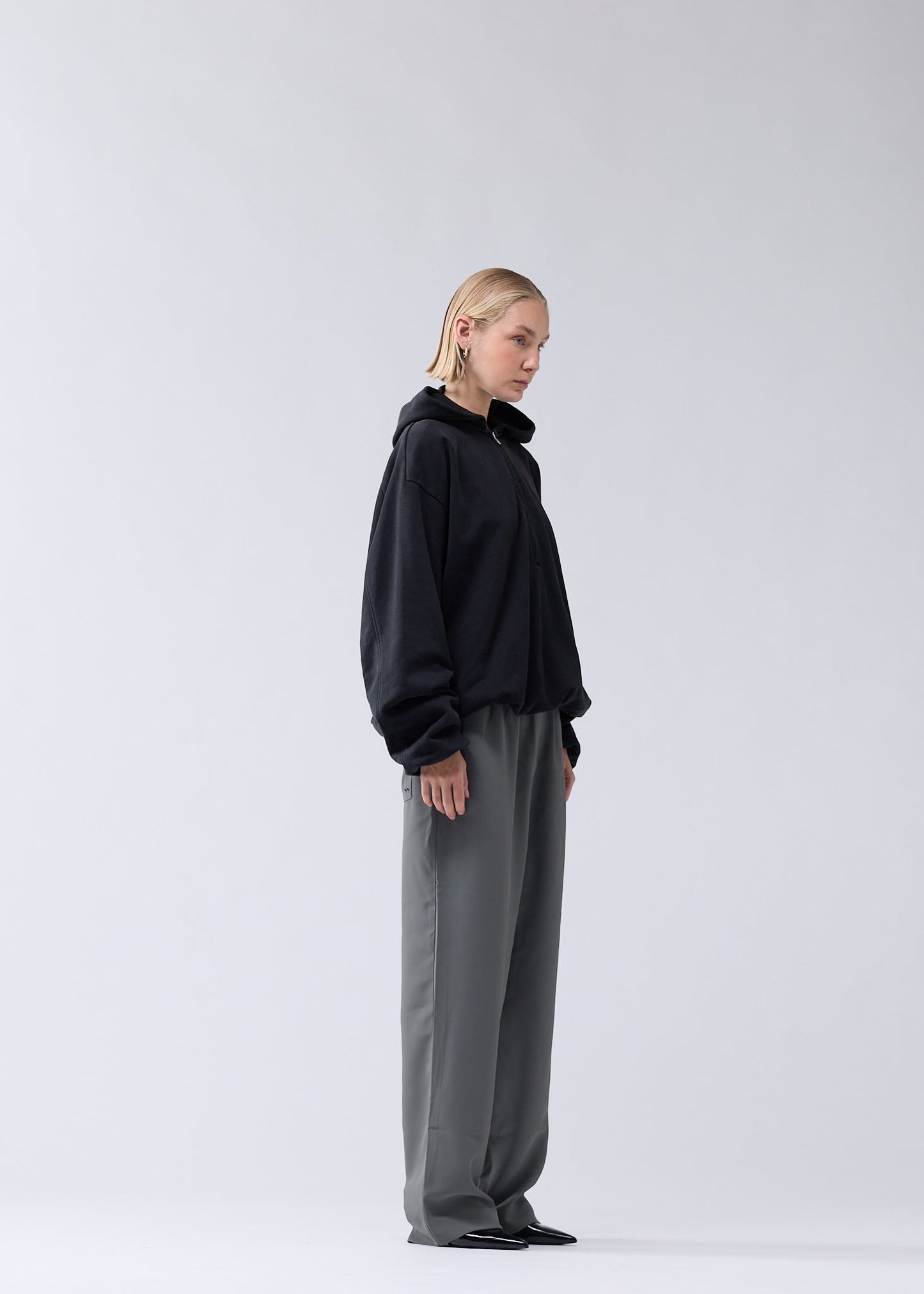 INFLATABLE HOODIE WASHED BLACK