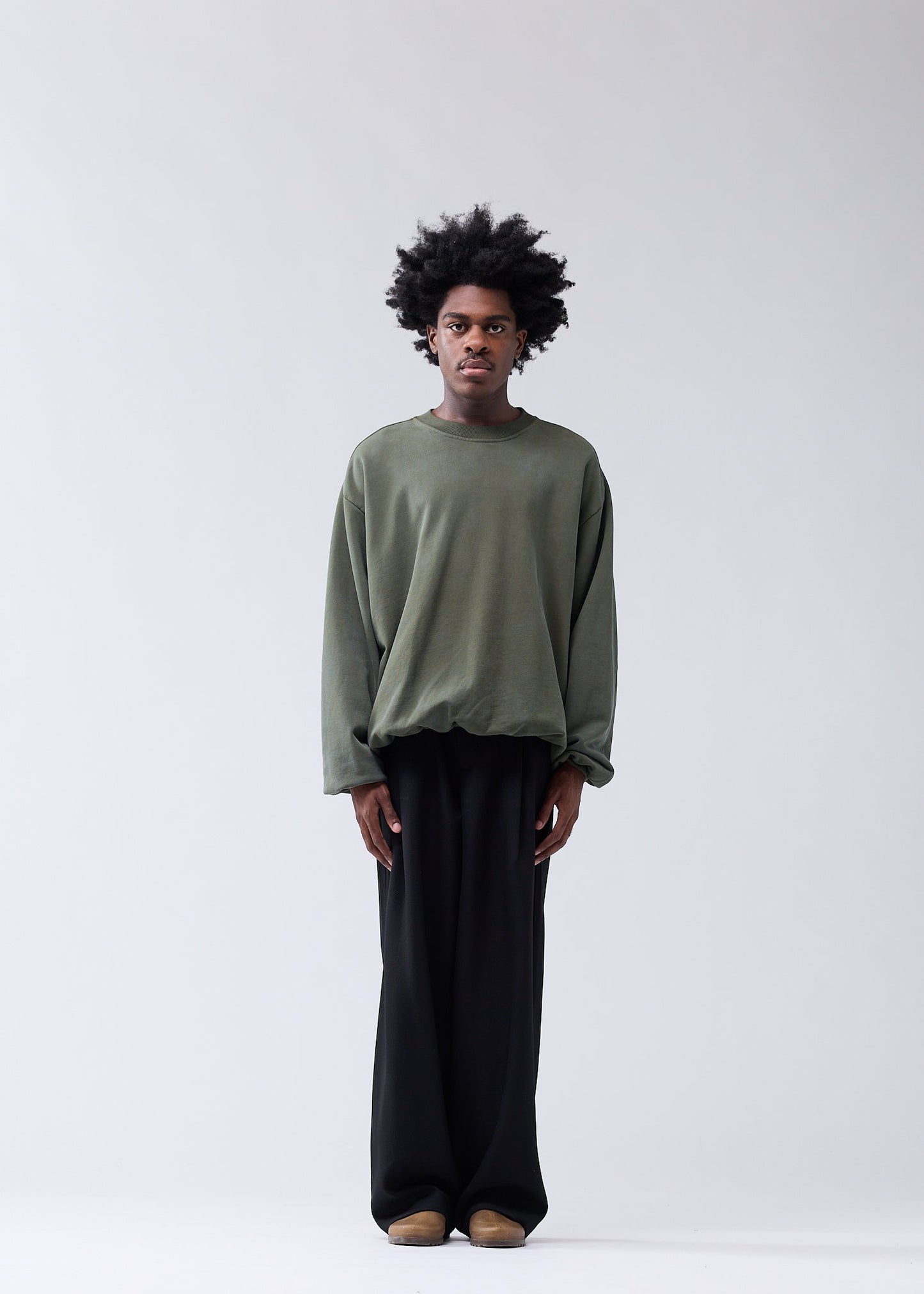 INFLATABLE CREWNECK OLIVE
