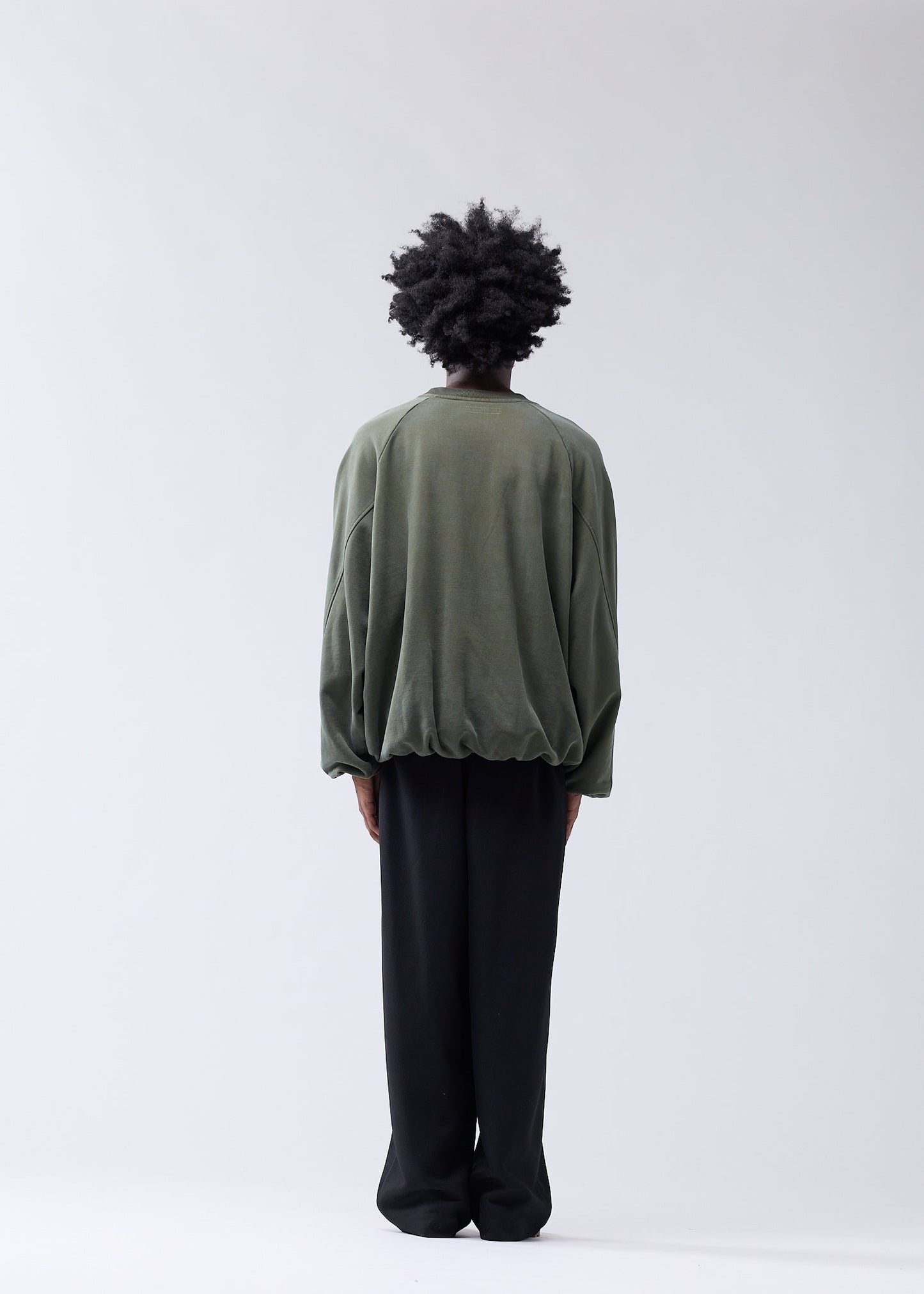 INFLATABLE CREWNECK OLIVE