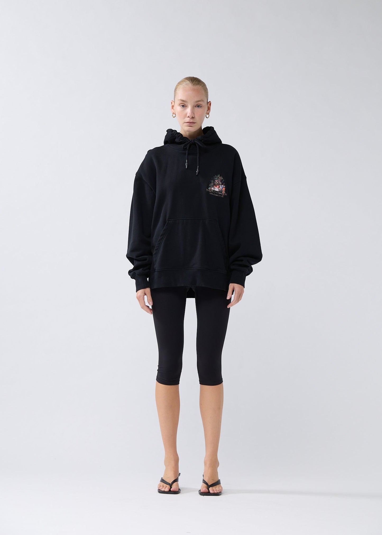 FULL EMBROIDERED BUFFET HOODIE BLACK