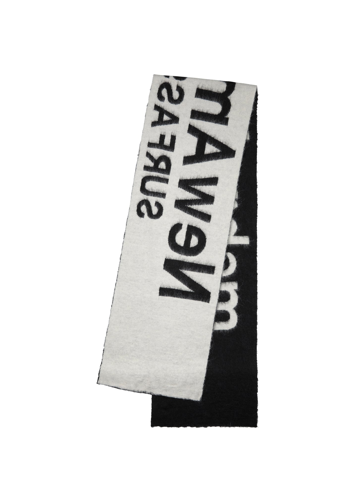 FUZZY NAME SCARF BLACK/WHITE