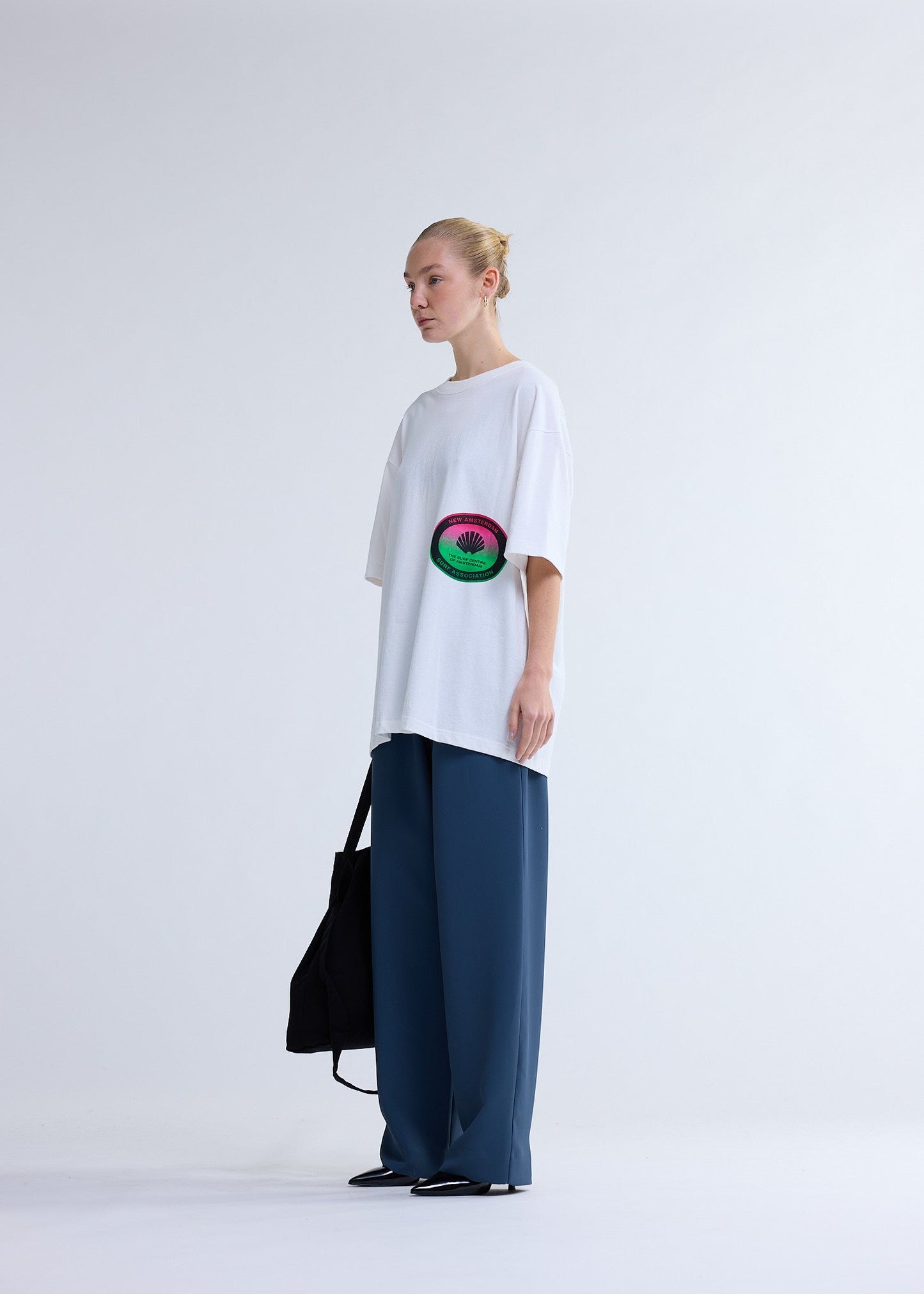 SURF CENTRE TEE WASHED WHITE | Washed White
