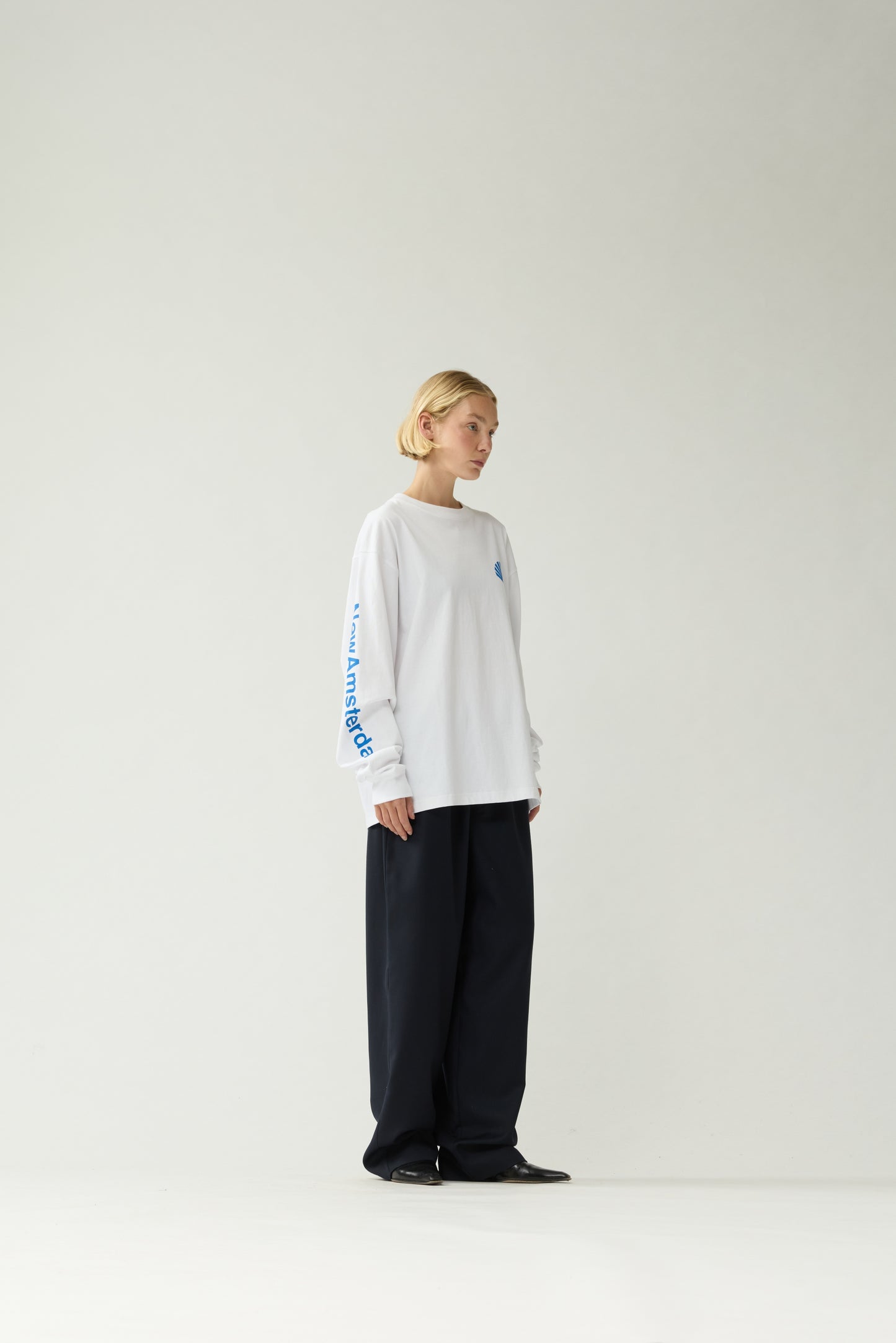 LOGO LONGSLEEVE | White