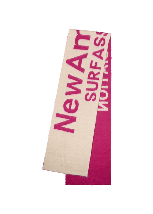 FUZZY NAME SCARF MAGENTA/ECRU