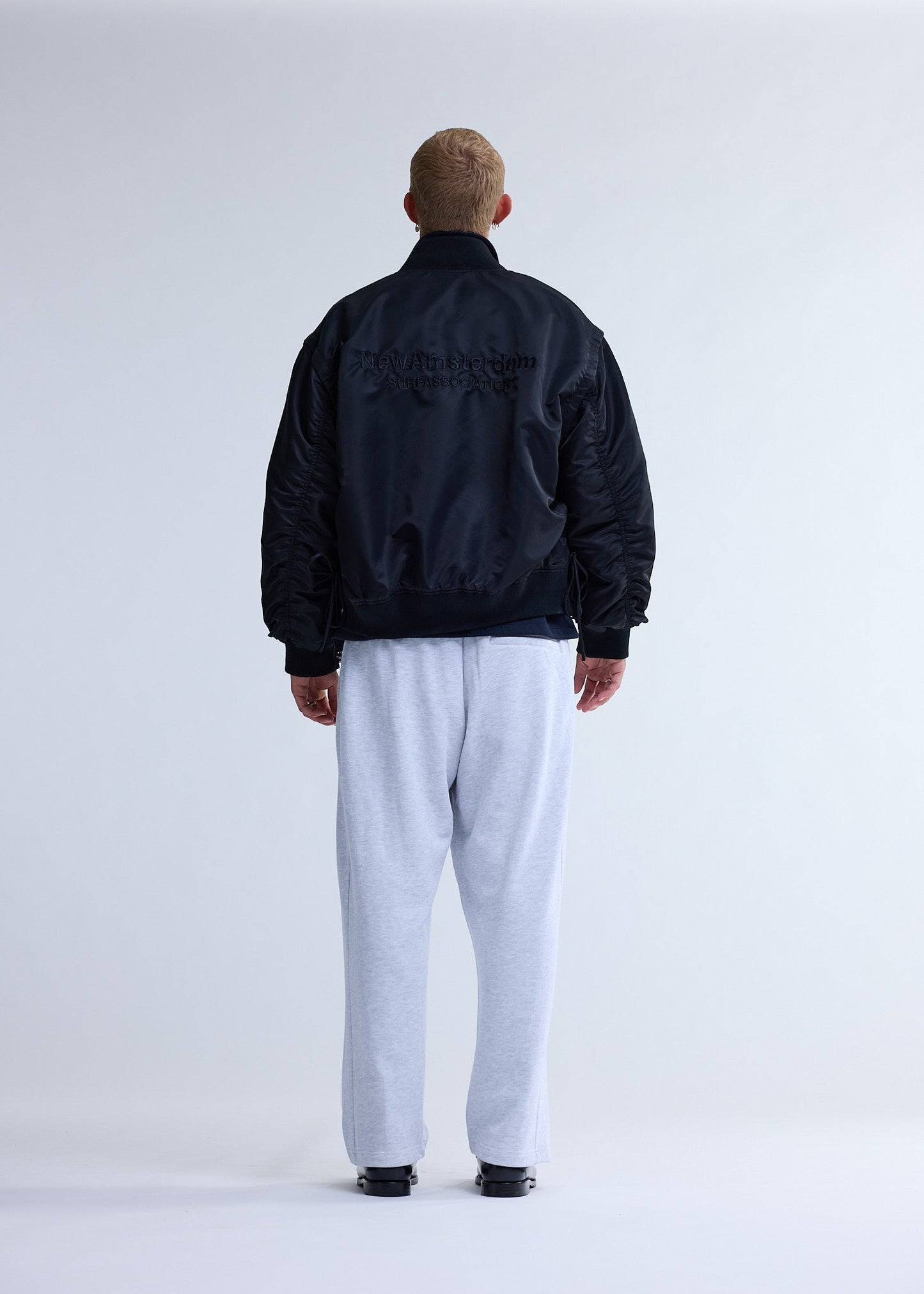 BOMBER JACKET | Black
