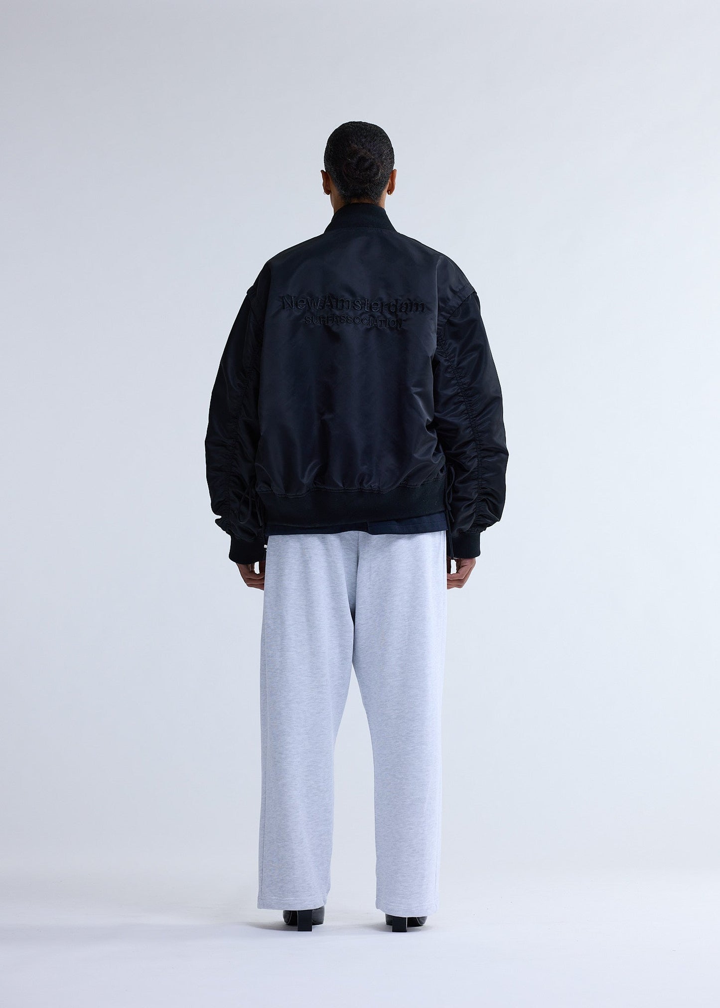 BOMBER JACKET | Black