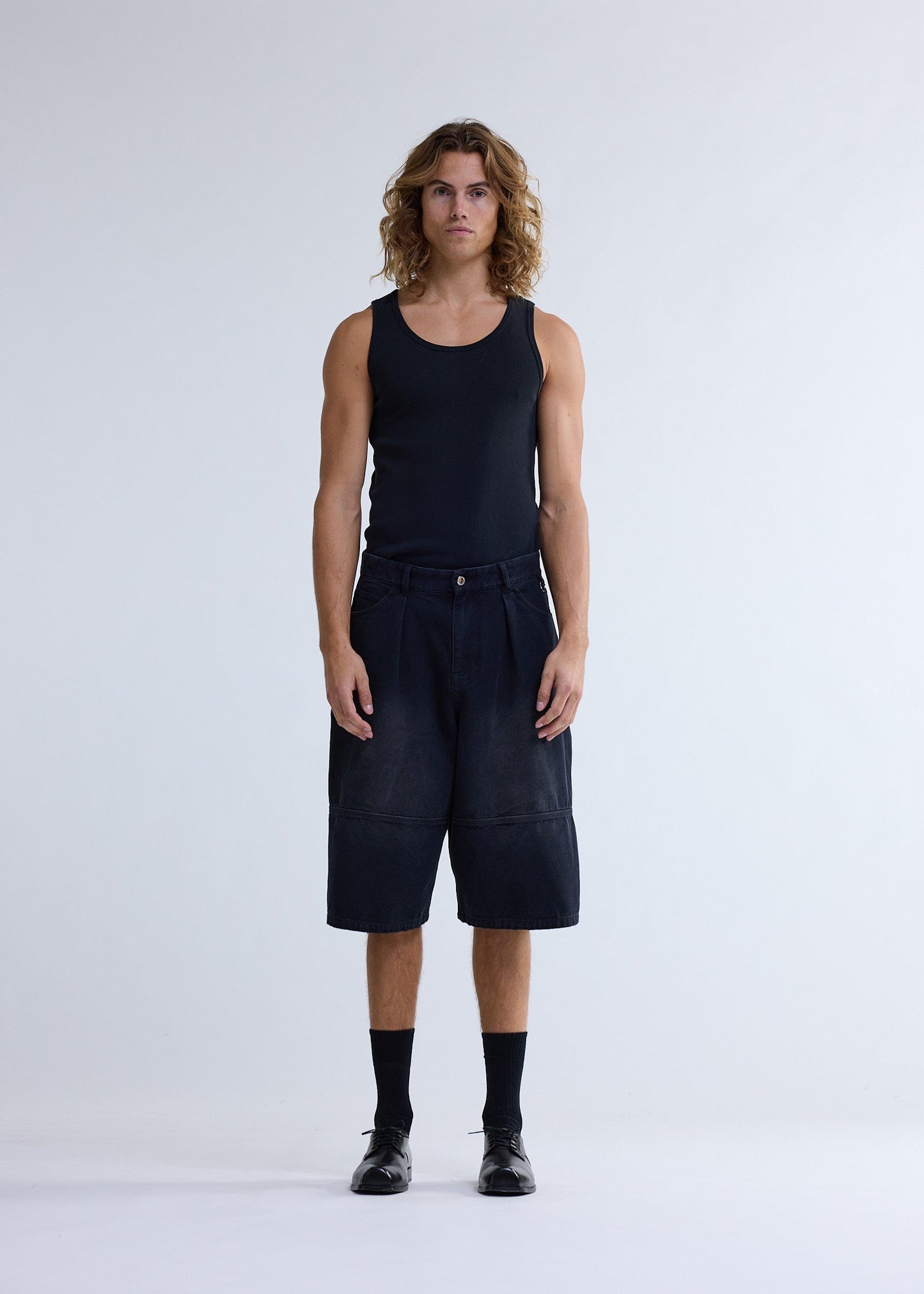 WORKER SHORTS BLACK | Black