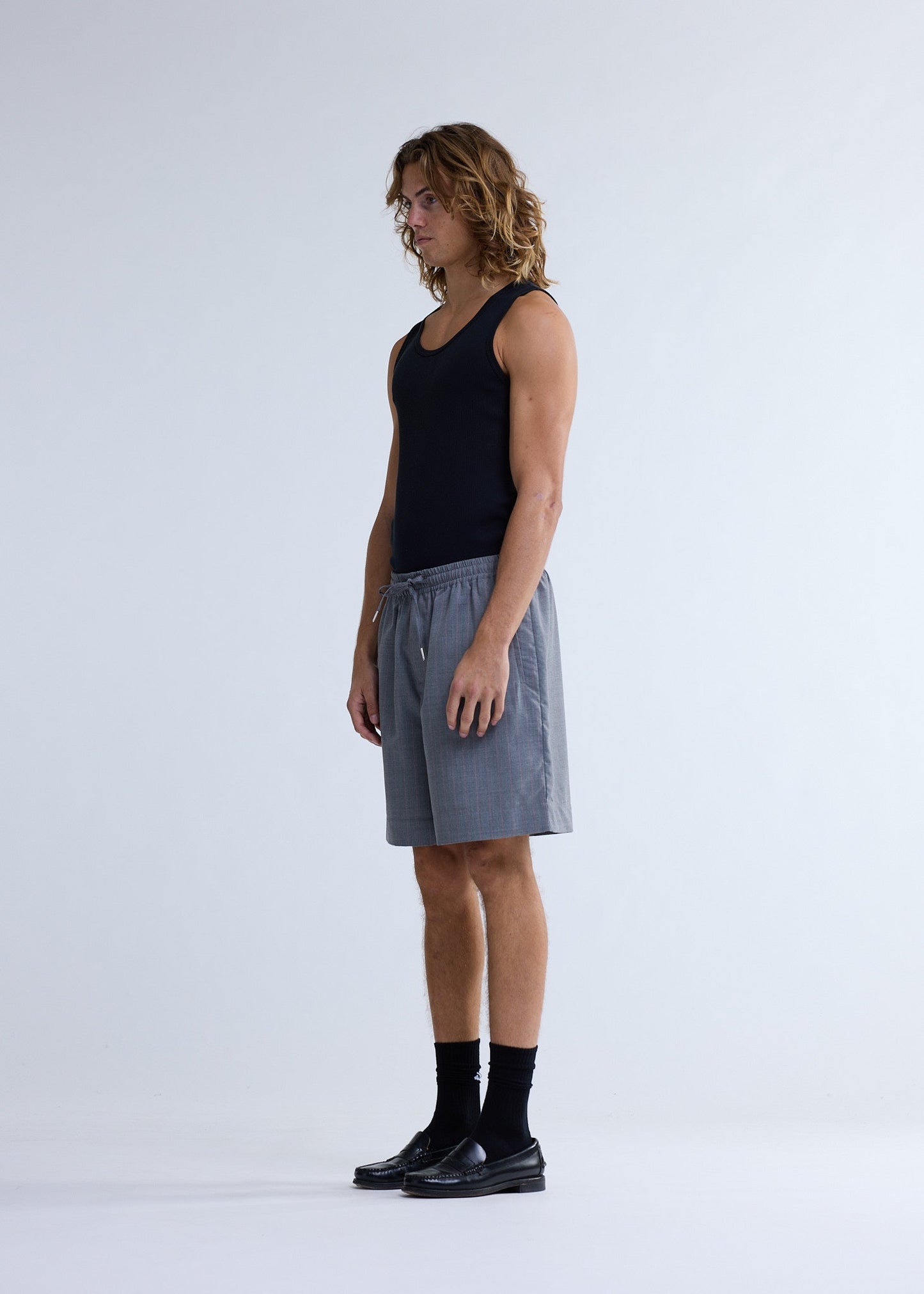 WOOL WORK SHORTS GREY W/PINK PINSTRIPES | Pink pinstripe