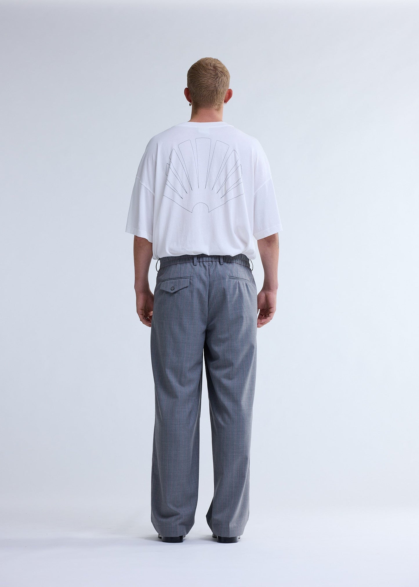 WOOL AFTER TROUSERS GREY W/PINK PINSTRIPES | Pink pinstripe