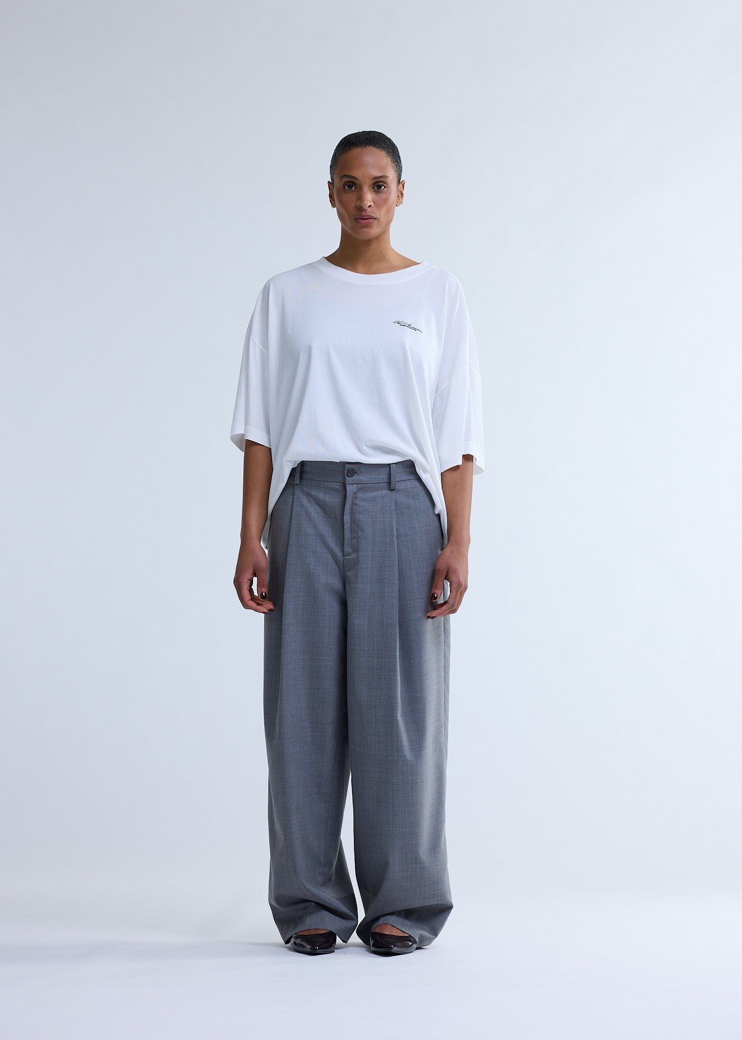 WOOL AFTER TROUSERS GREY W/PINK PINSTRIPES | Pink pinstripe