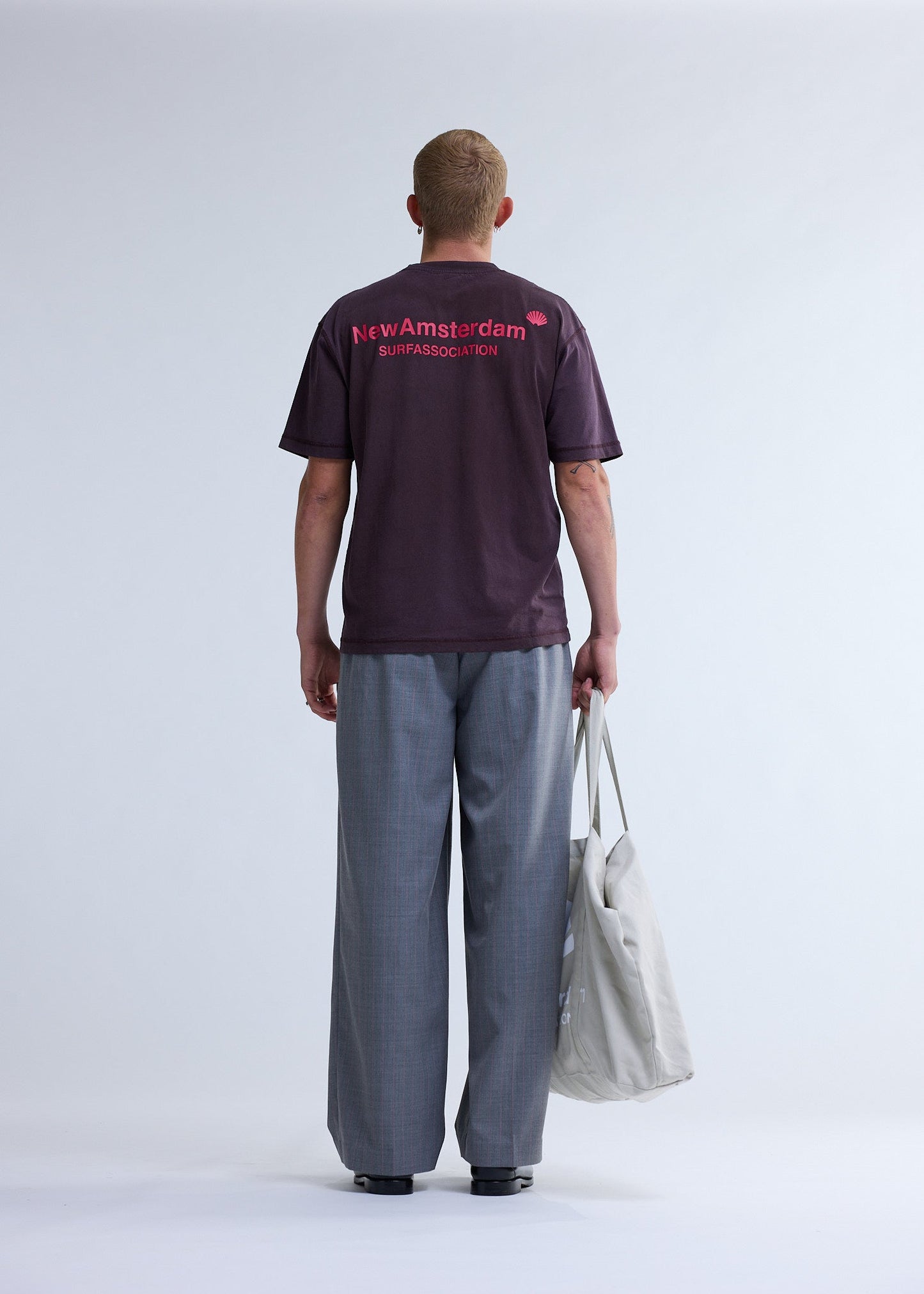 LOGO TEE WALNUT/DEEP RED | Walnut