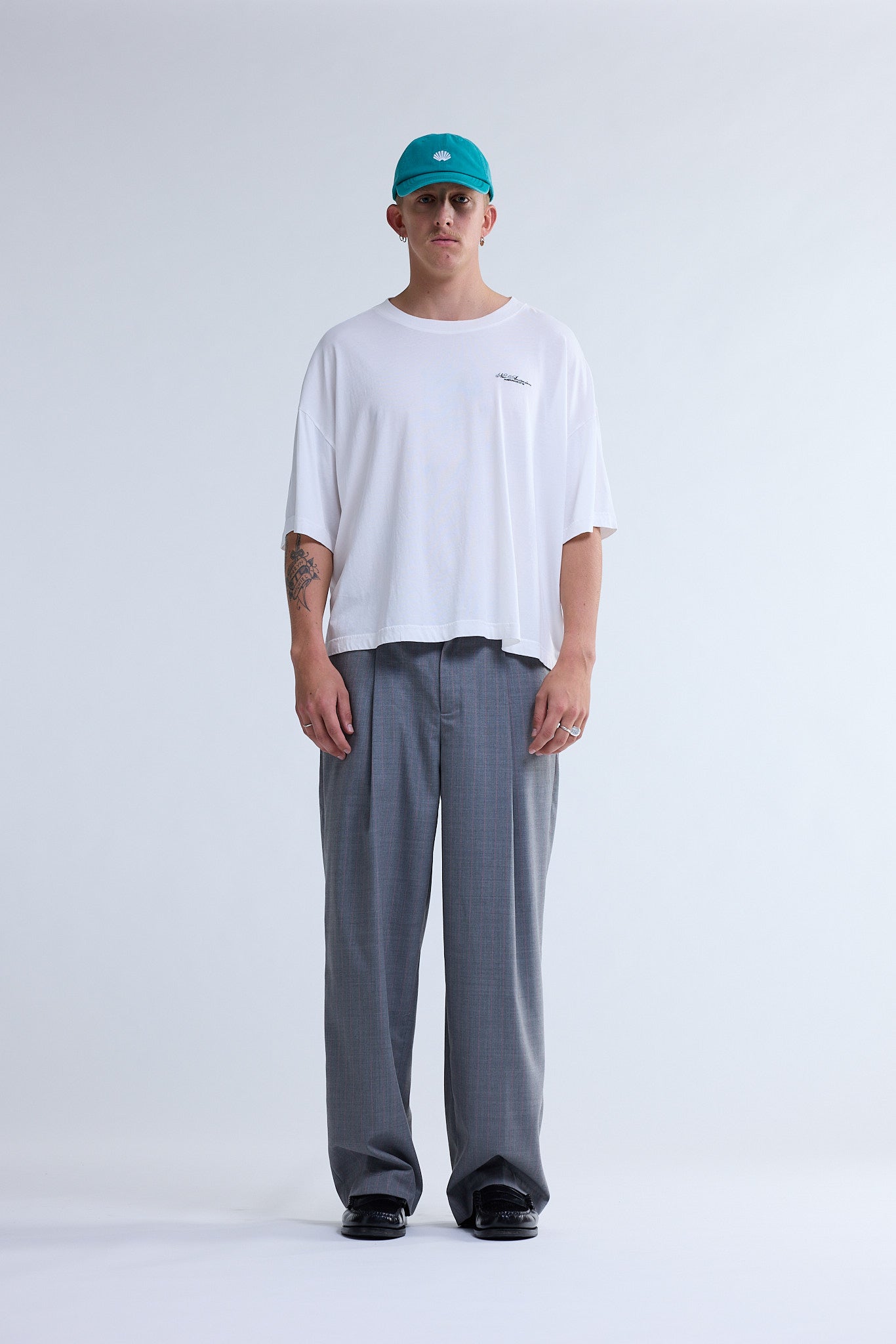 BIG LOGO TEE WASHED WHITE | Washed White