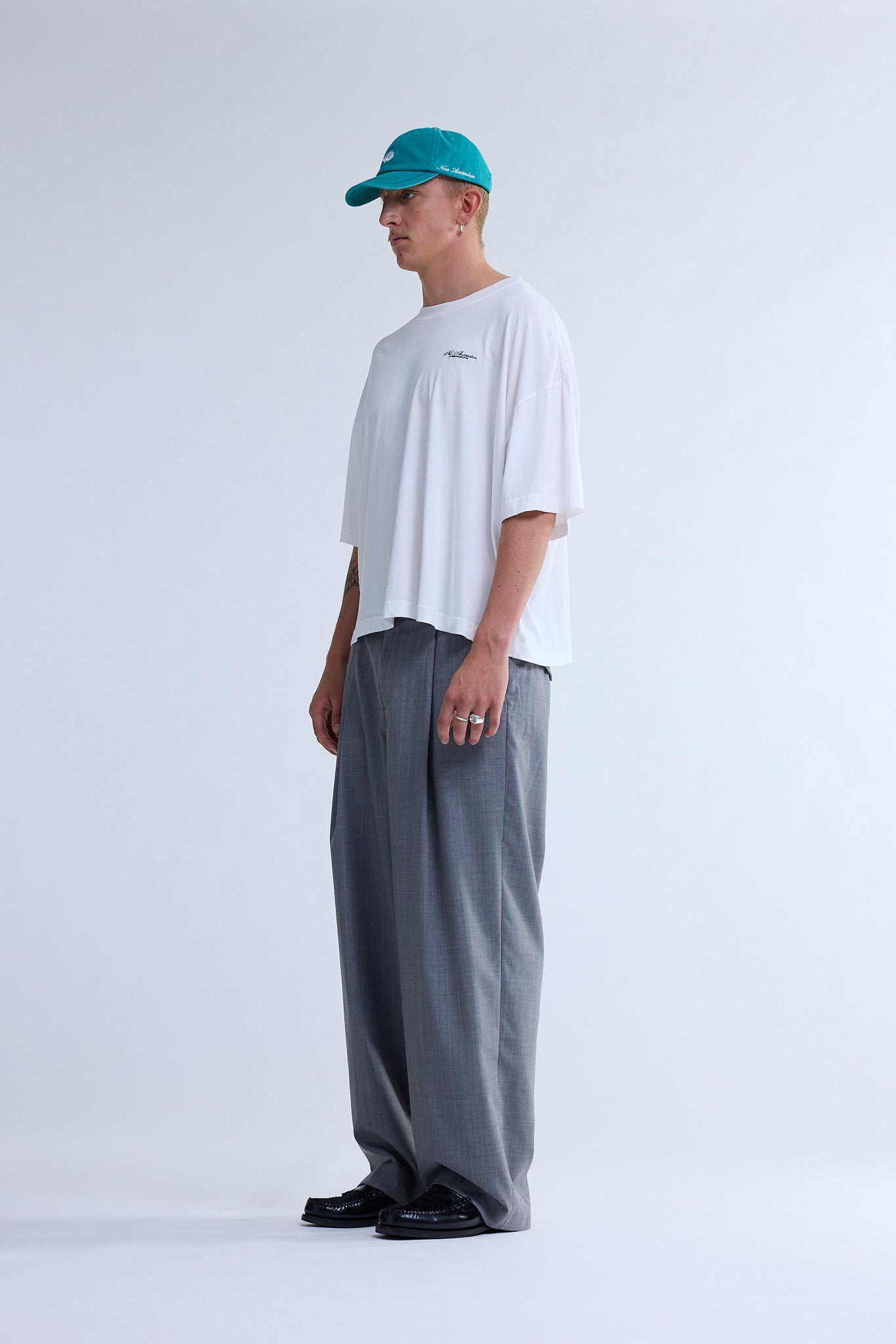 BIG LOGO TEE WASHED WHITE | Washed White