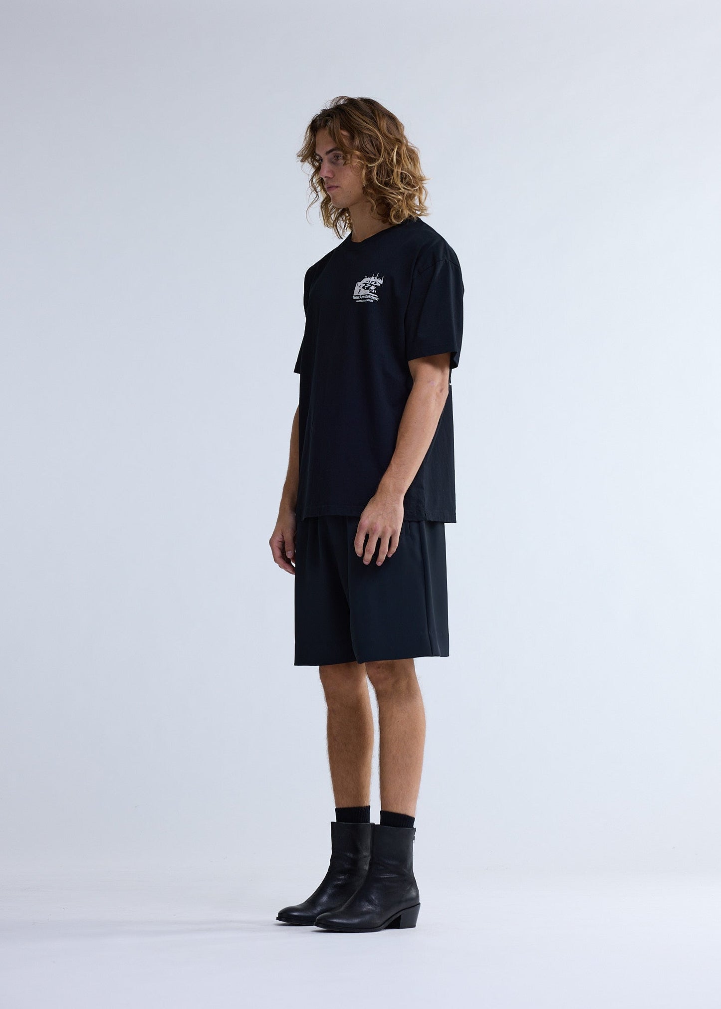 BEACH SIGN TEE BLACK | Black