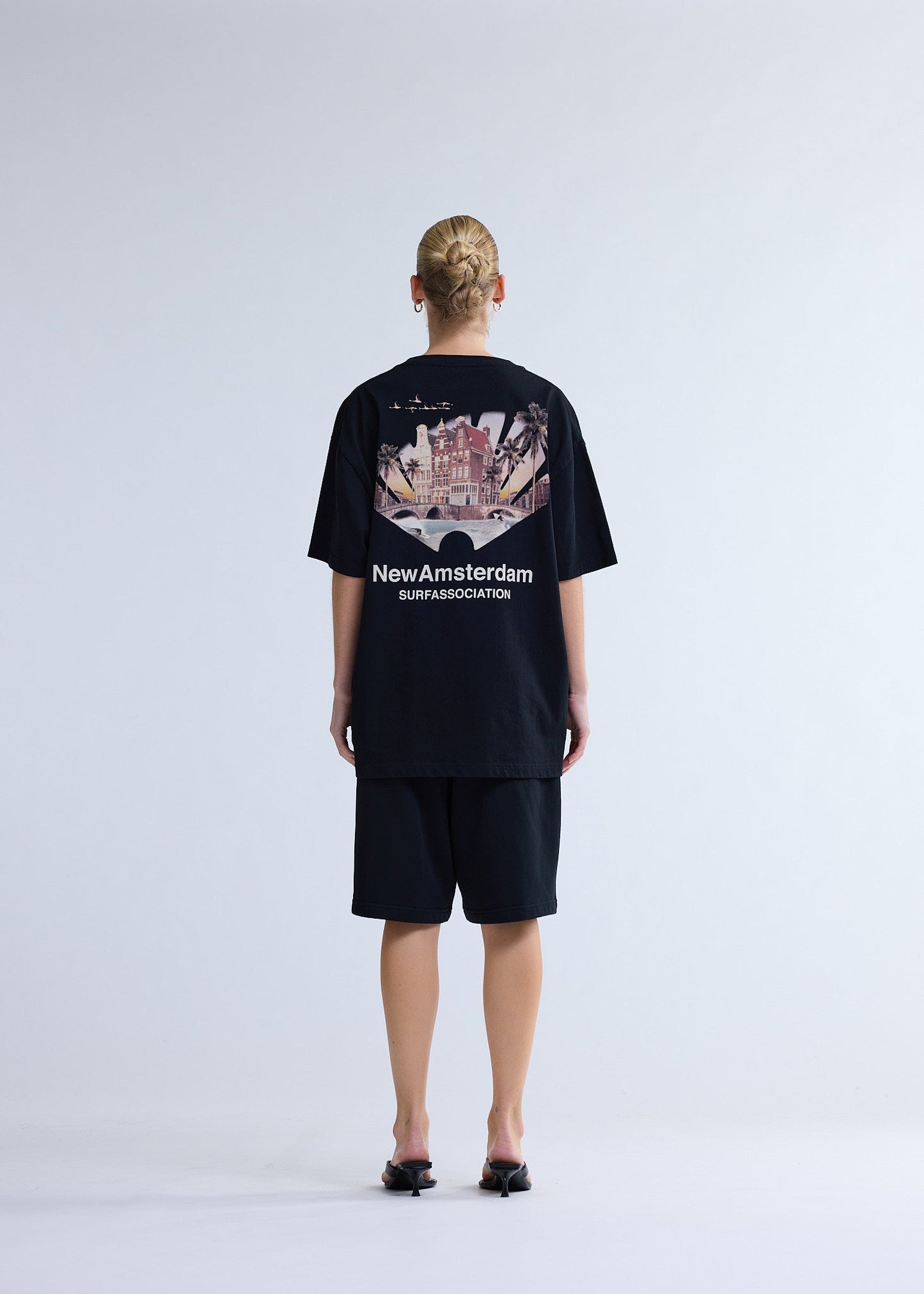 TROPICAL TEE BLACK | Black