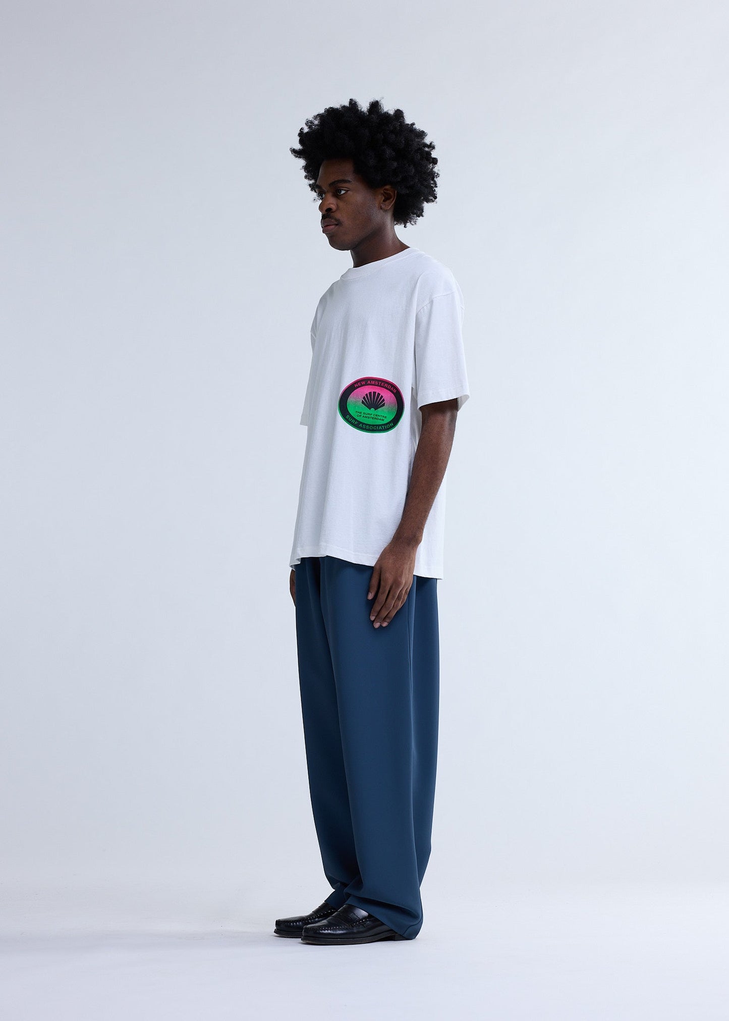 SURF CENTRE TEE WASHED WHITE | Washed White