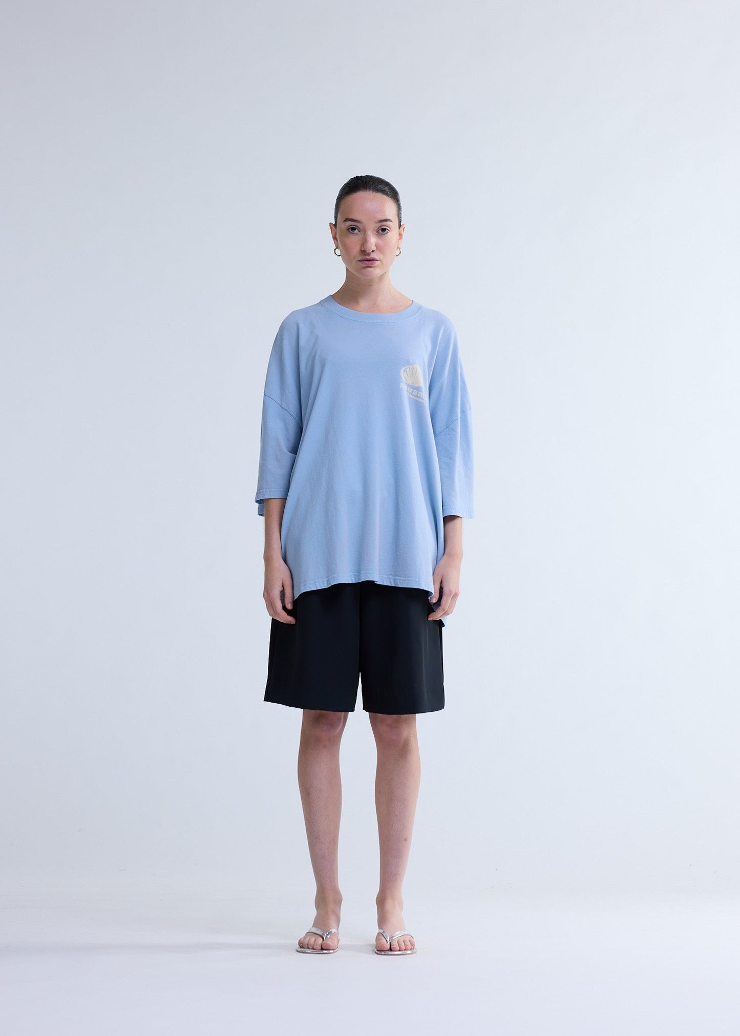 CORPORATE LOGO TEE BABY BLUE | Baby blue