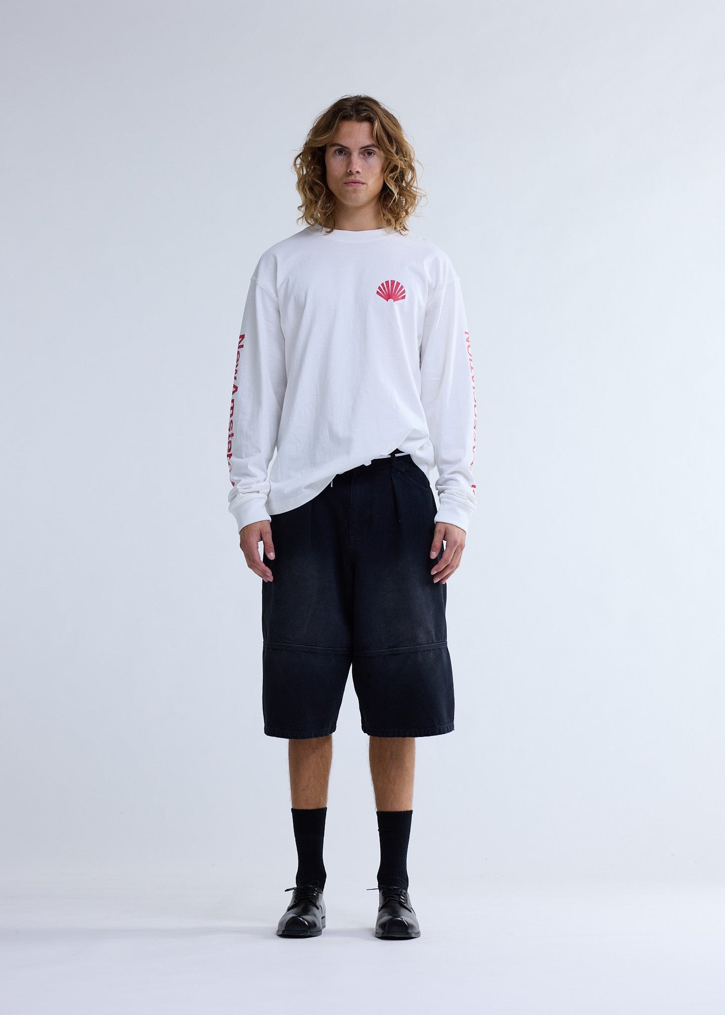 LOGO LONGSLEEVE WASHED WHITE/DEEP RED | Washed White