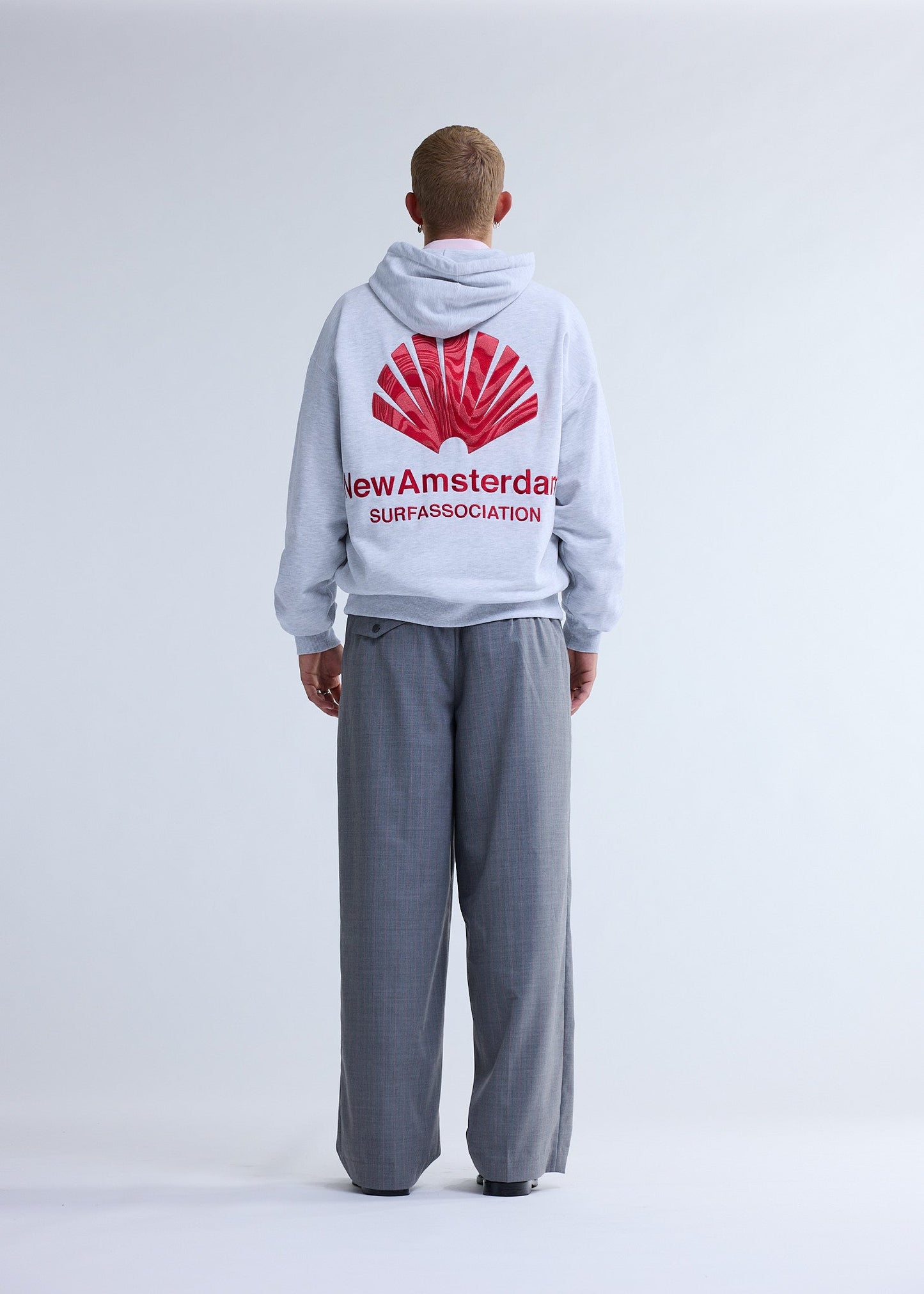 LOGO HOODIE ASH/POPPY RED | Ash