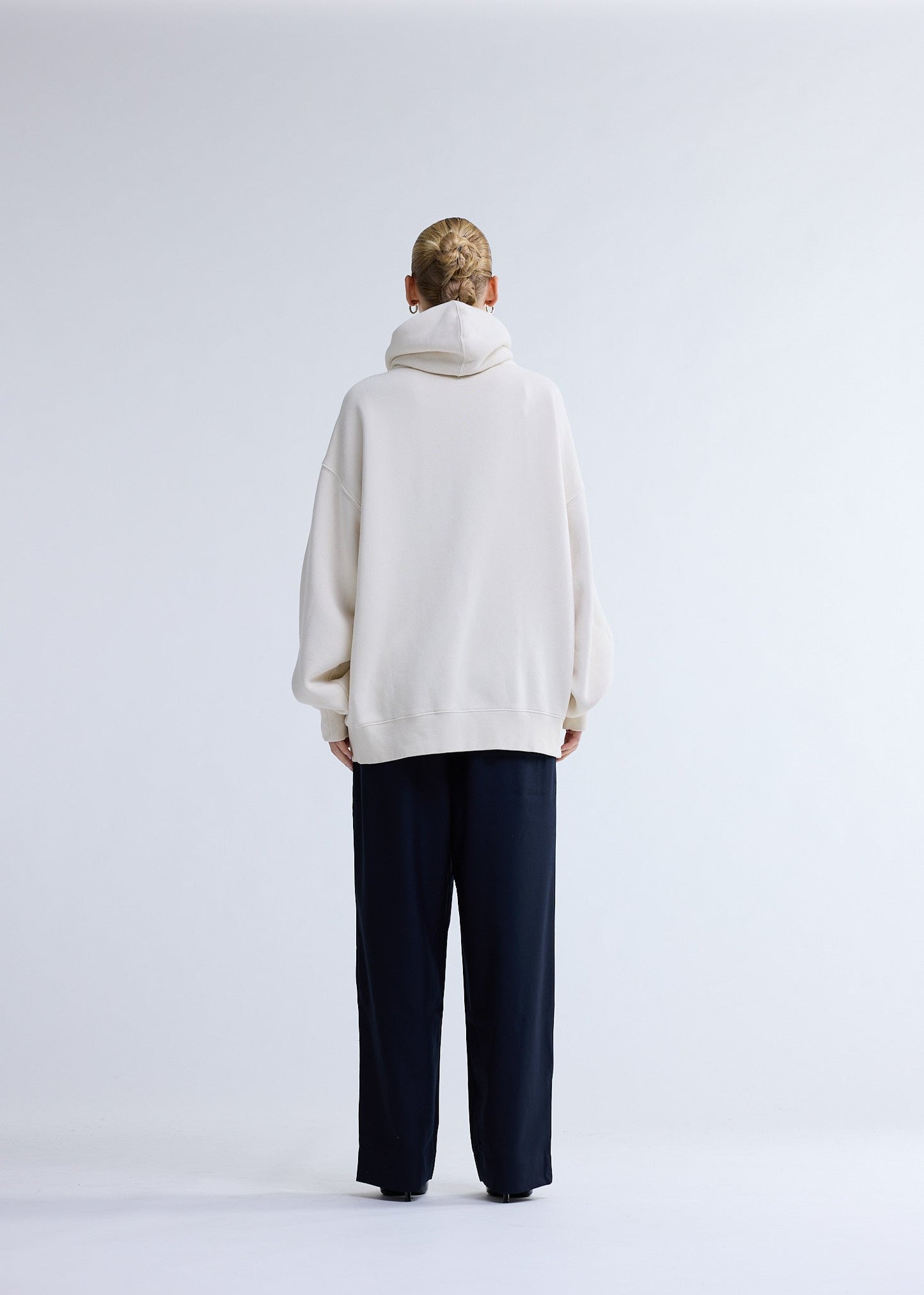 LOGO ZIP HOODIE ECRU/WHITE | Ecru