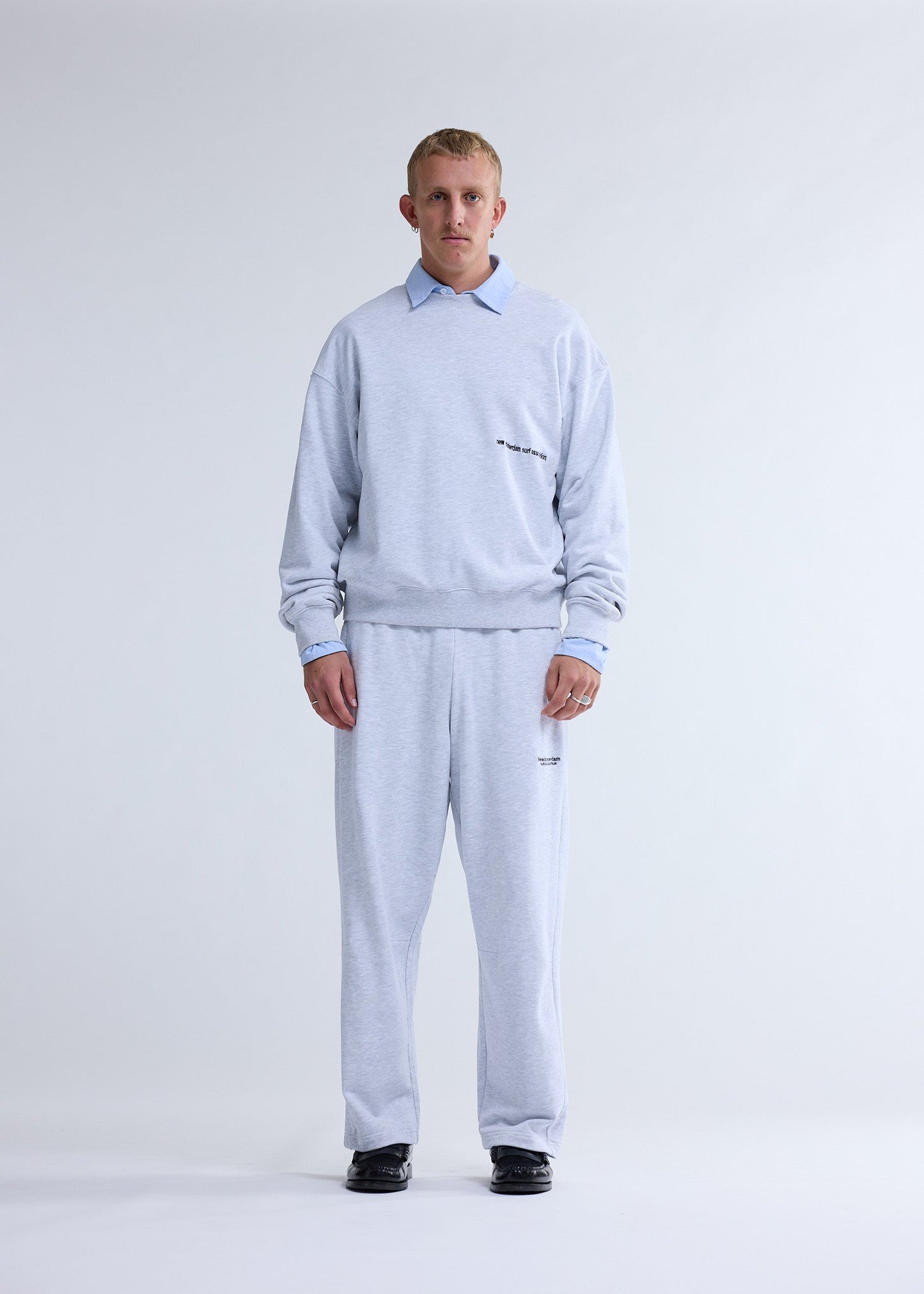 BEACH SIGN CREWNECK ASH | Ash