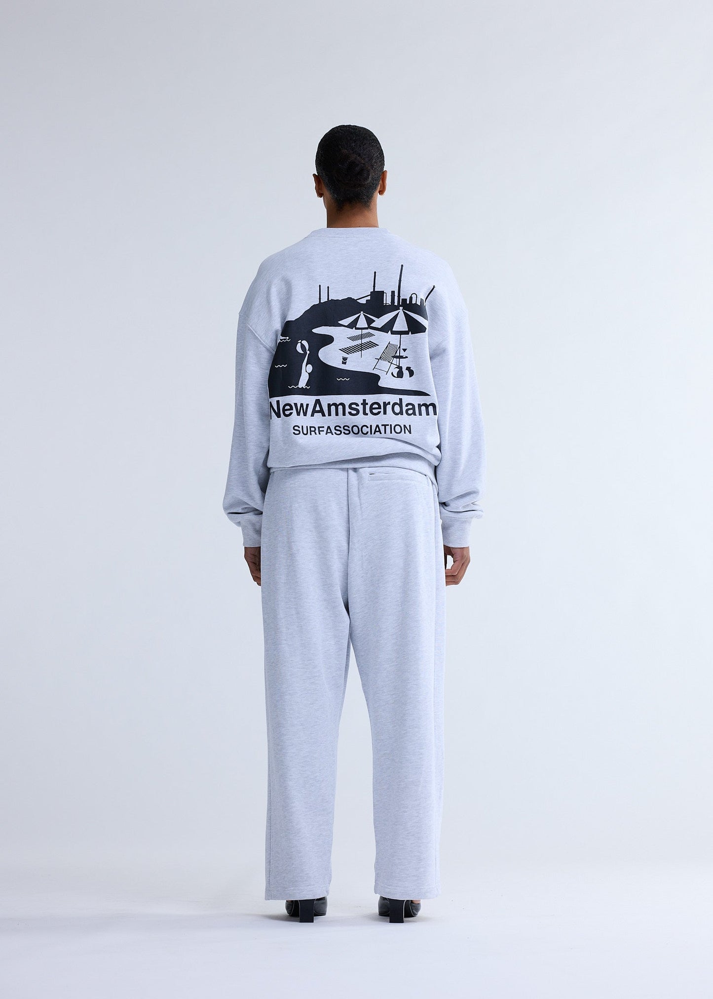 BEACH SIGN CREWNECK ASH | Ash