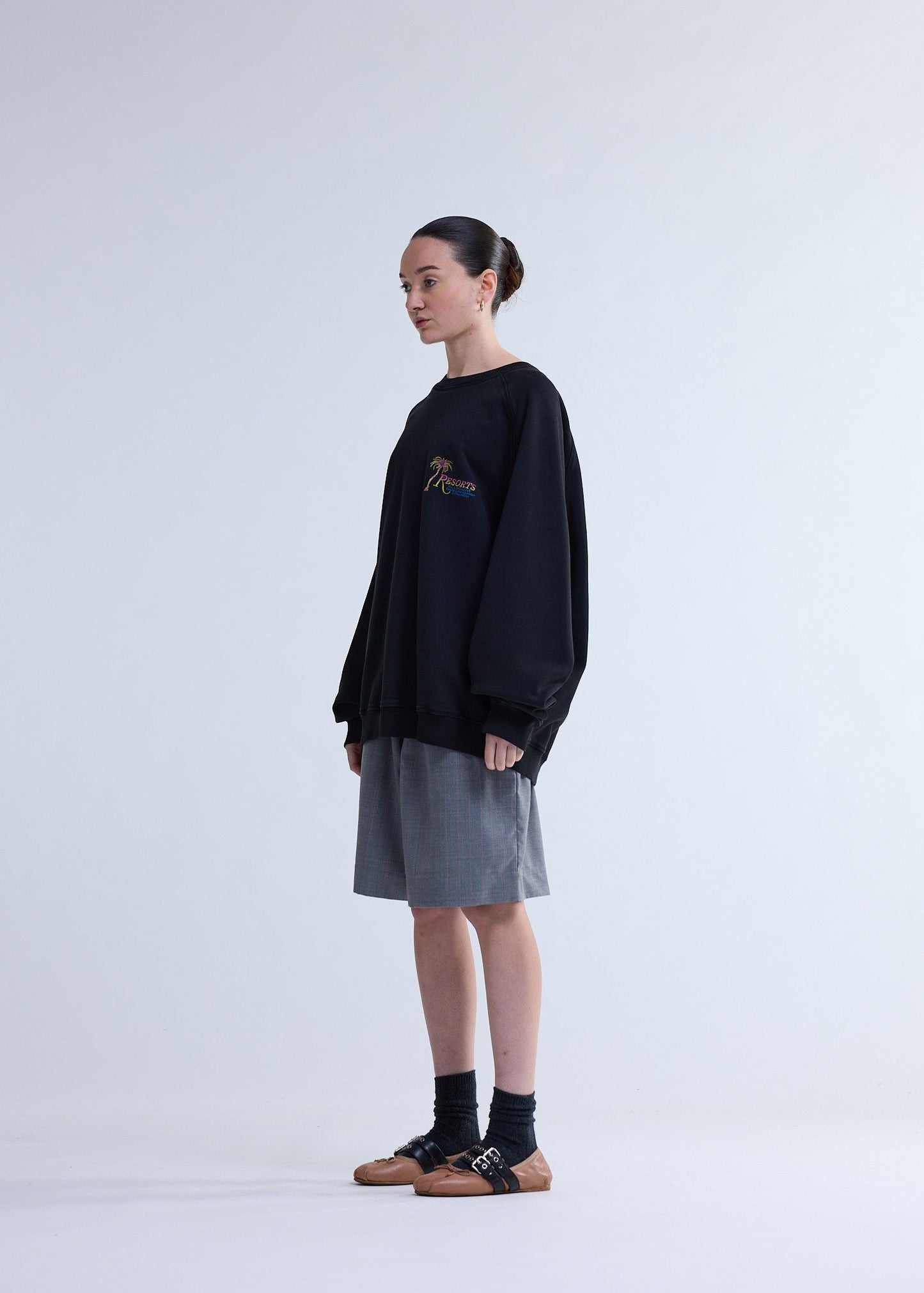 RESORTS CREWNECK BLACK | Black