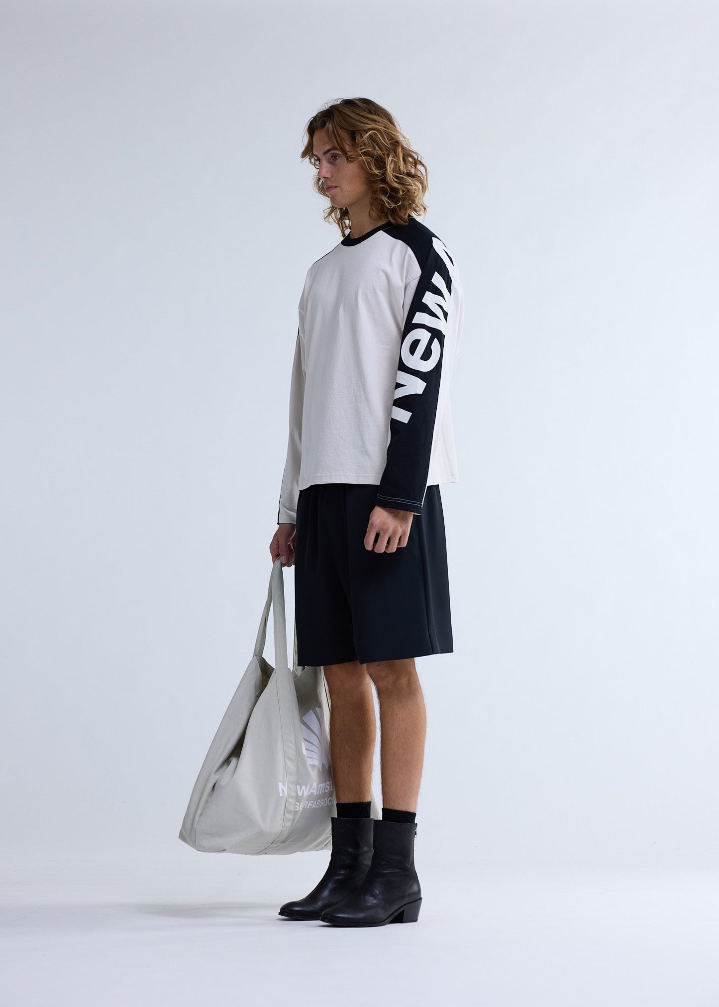 NAME LONGSLEEVE WARM SAND/BLACK | Sand